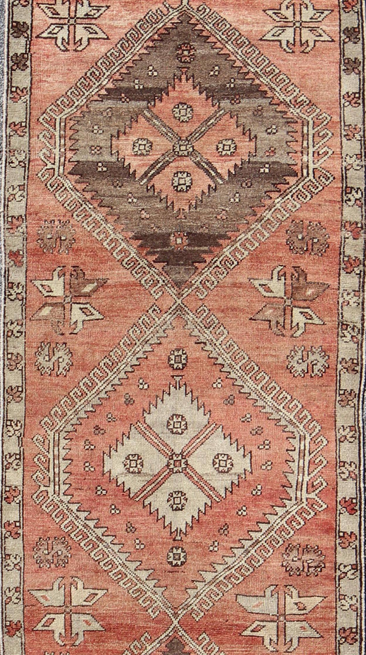 Geometric Vintage Turkish Oushak Runner with Medallions in Red and Brown In Excellent Condition For Sale In Atlanta, GA