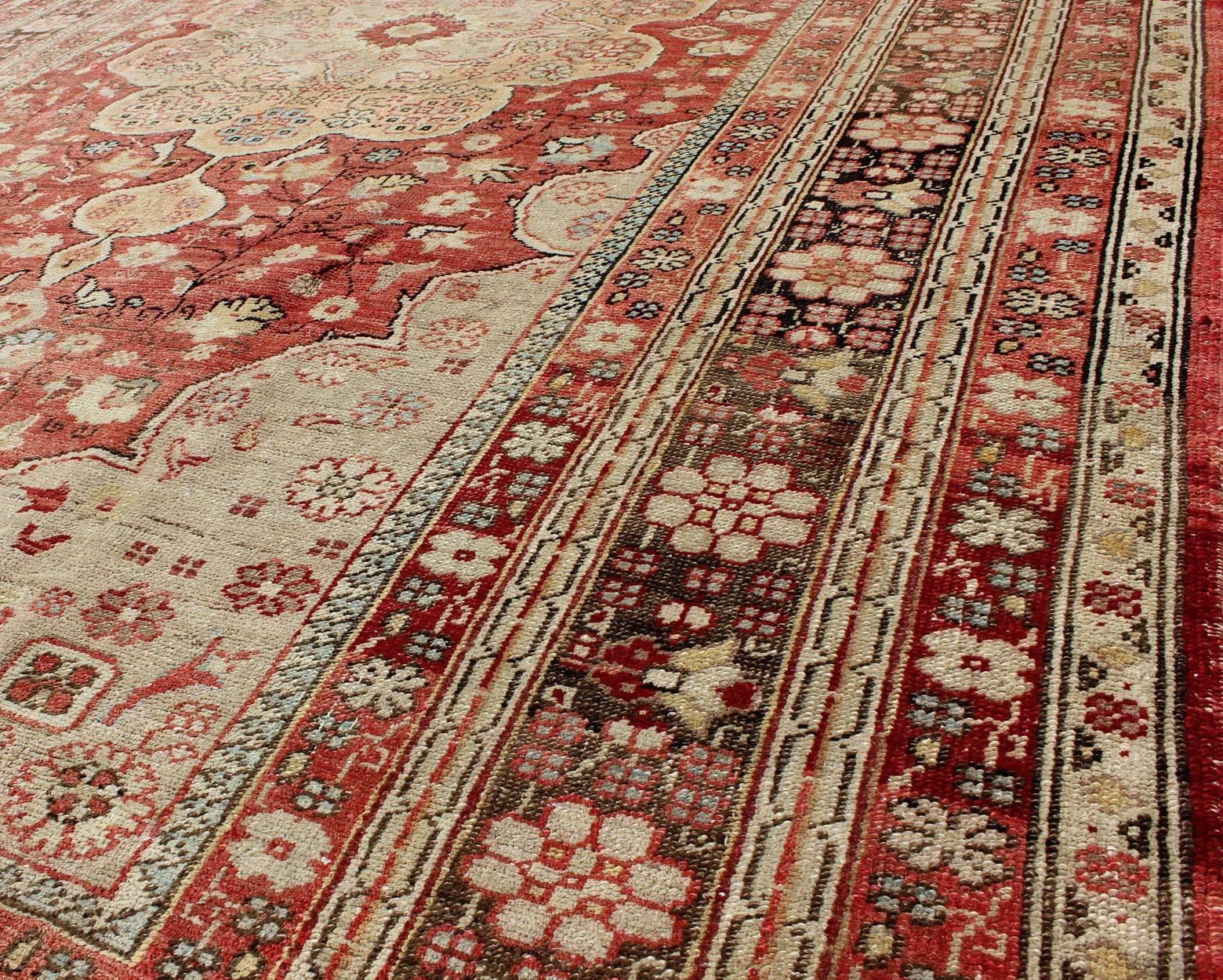 Antique Oushak Rug in Soft Red, Brown and Tan In Excellent Condition For Sale In Atlanta, GA