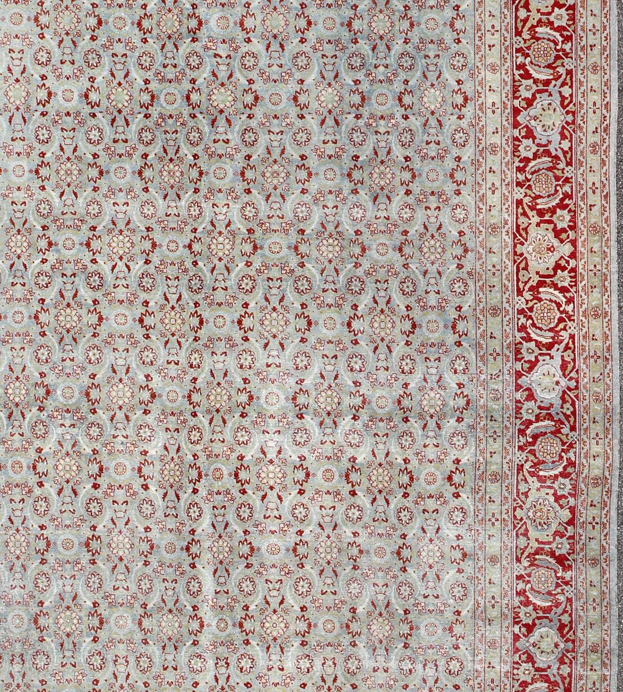 All-Over Floral Design Antique Persian Tabriz Rug in Shades of Gray-Blue and Red In Good Condition For Sale In Atlanta, GA