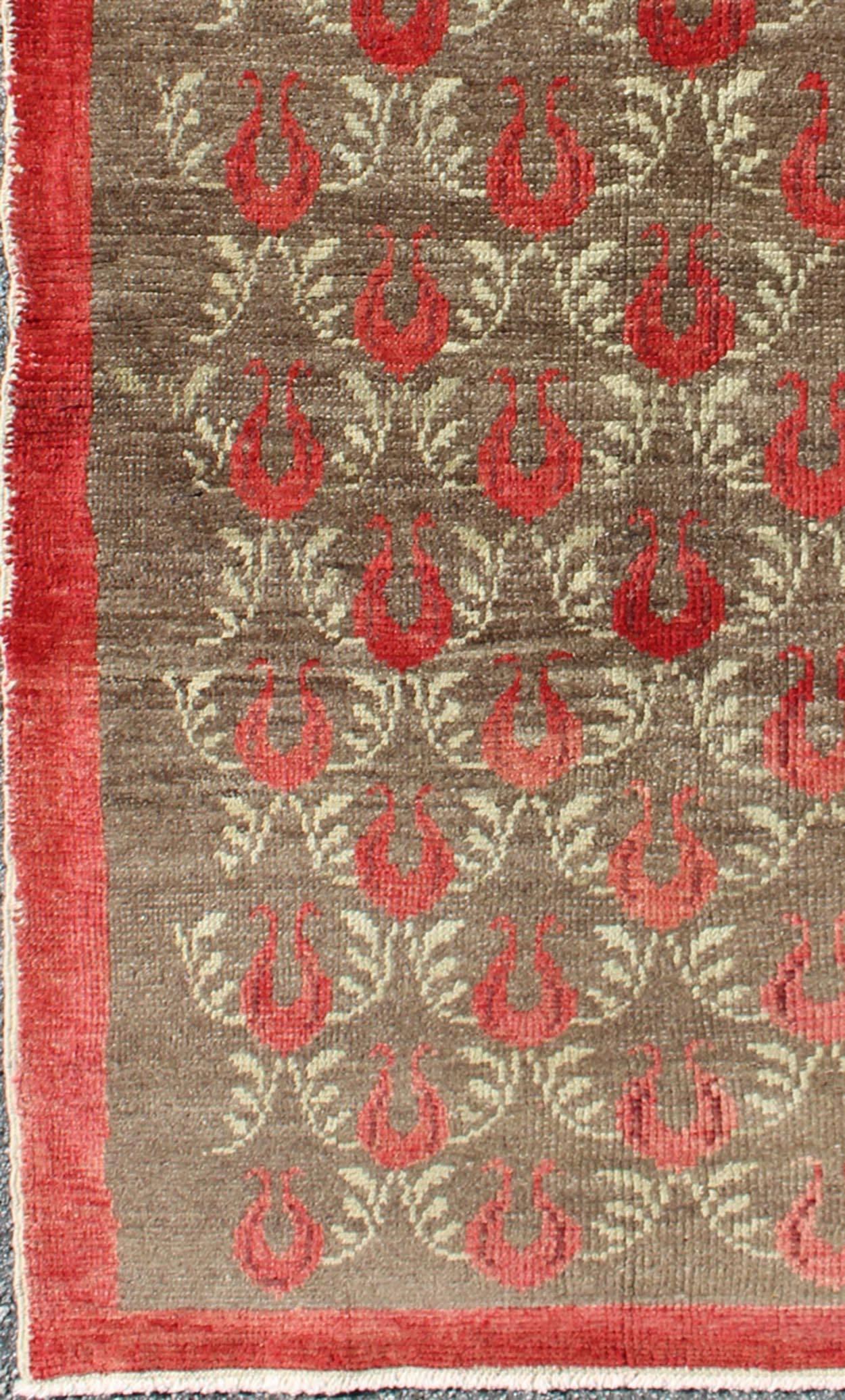 All-Over Latticework Design Vintage Turkish Tulu Rug 

Measures: 3'1 x 5'5

Vintage Turkish Tulu rug in Soft orange, light brown and light green, Keivan Woven Arts/ rug #EN-267, country of origin / type: Turkey / Tulu, circa 1940s

This vintage