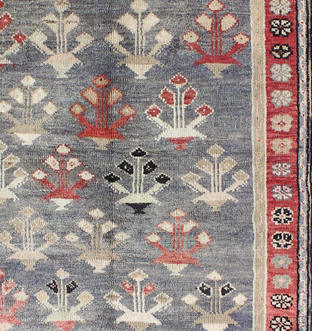 Vintage Turkish Oushak Rug in Red, Gray, Blue-Gray, Taupe and Ivory In Excellent Condition For Sale In Atlanta, GA