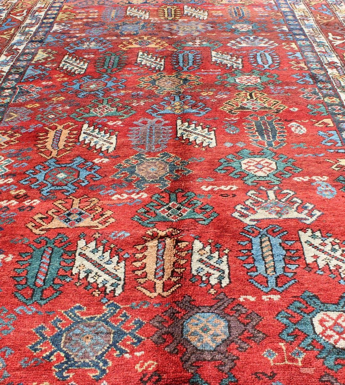 Antique Qashqai Persian Rug with All-Over Sub-Geometric Design and Tiered Border In Excellent Condition For Sale In Atlanta, GA