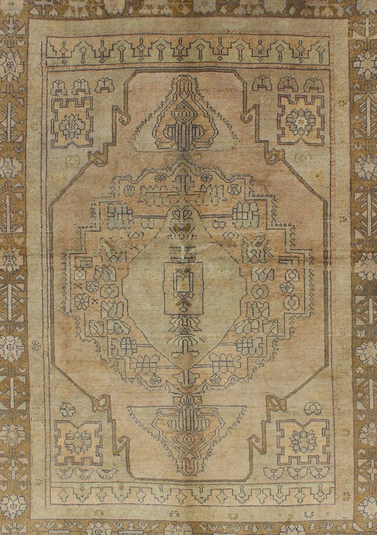 Hand-Knotted Vintage Turkish Oushak Rug in Soft Tones and Neutral Colors  For Sale