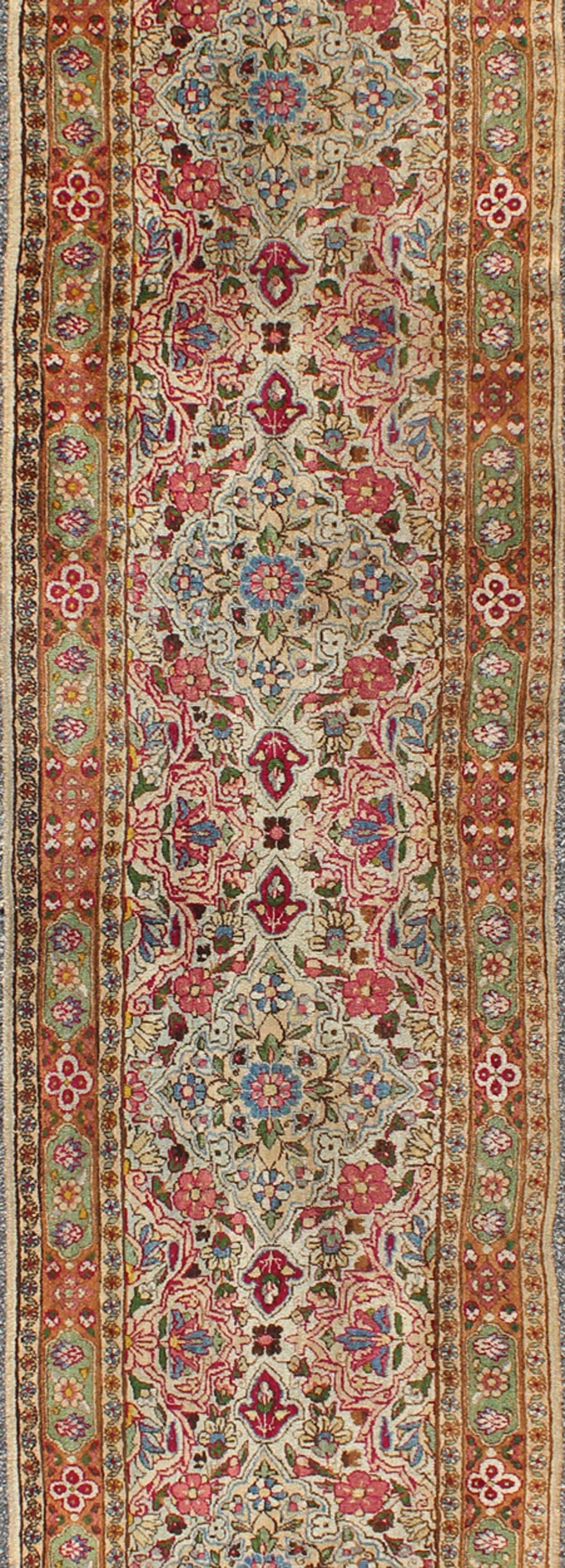 Agra Indian Amritsar Antique Runner in Ivory, Red, Pink, Blue, Green