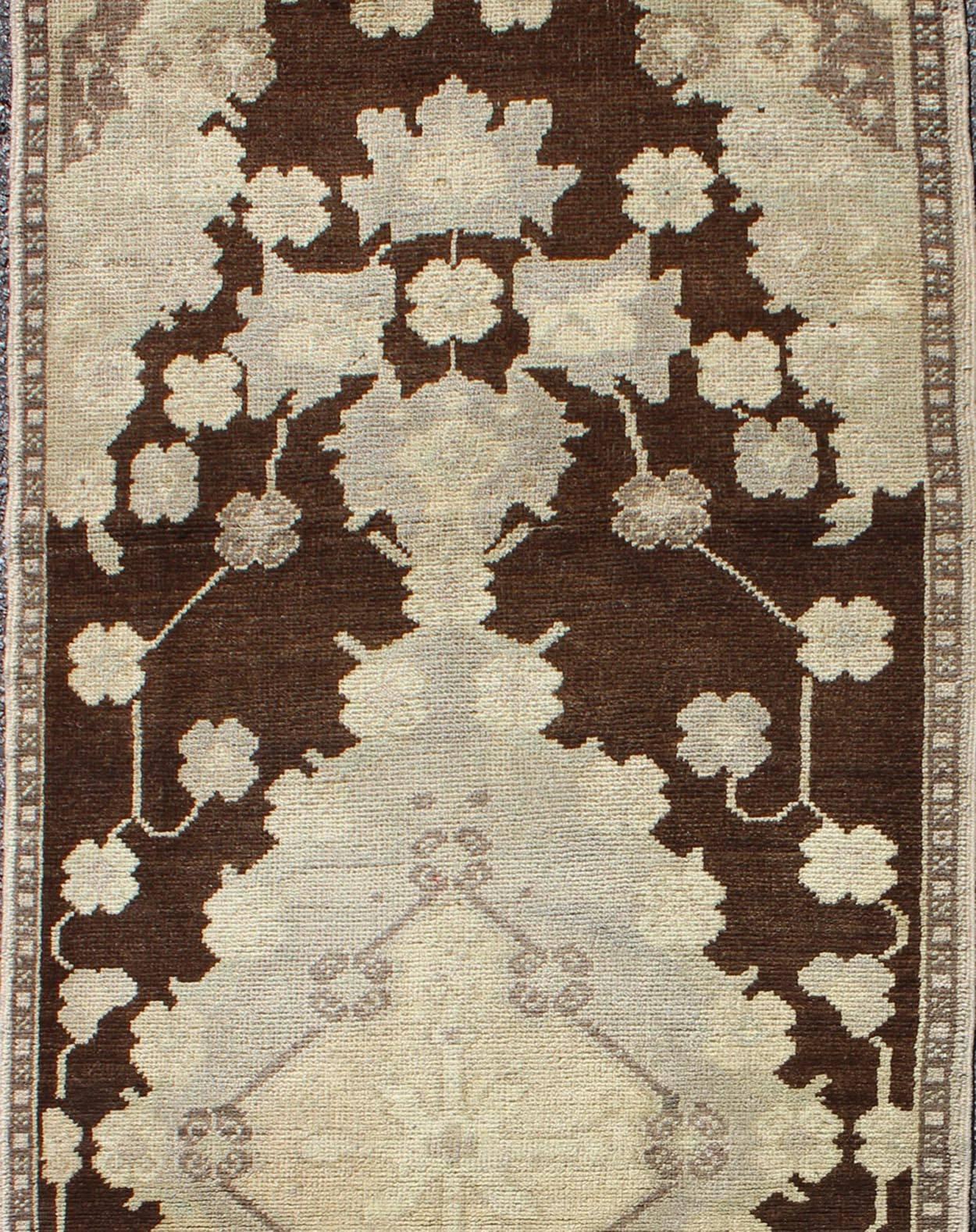 Floral Medallion Vintage Turkish Tulu Runner in Chocolate Brown, Ivory, Cream In Excellent Condition For Sale In Atlanta, GA
