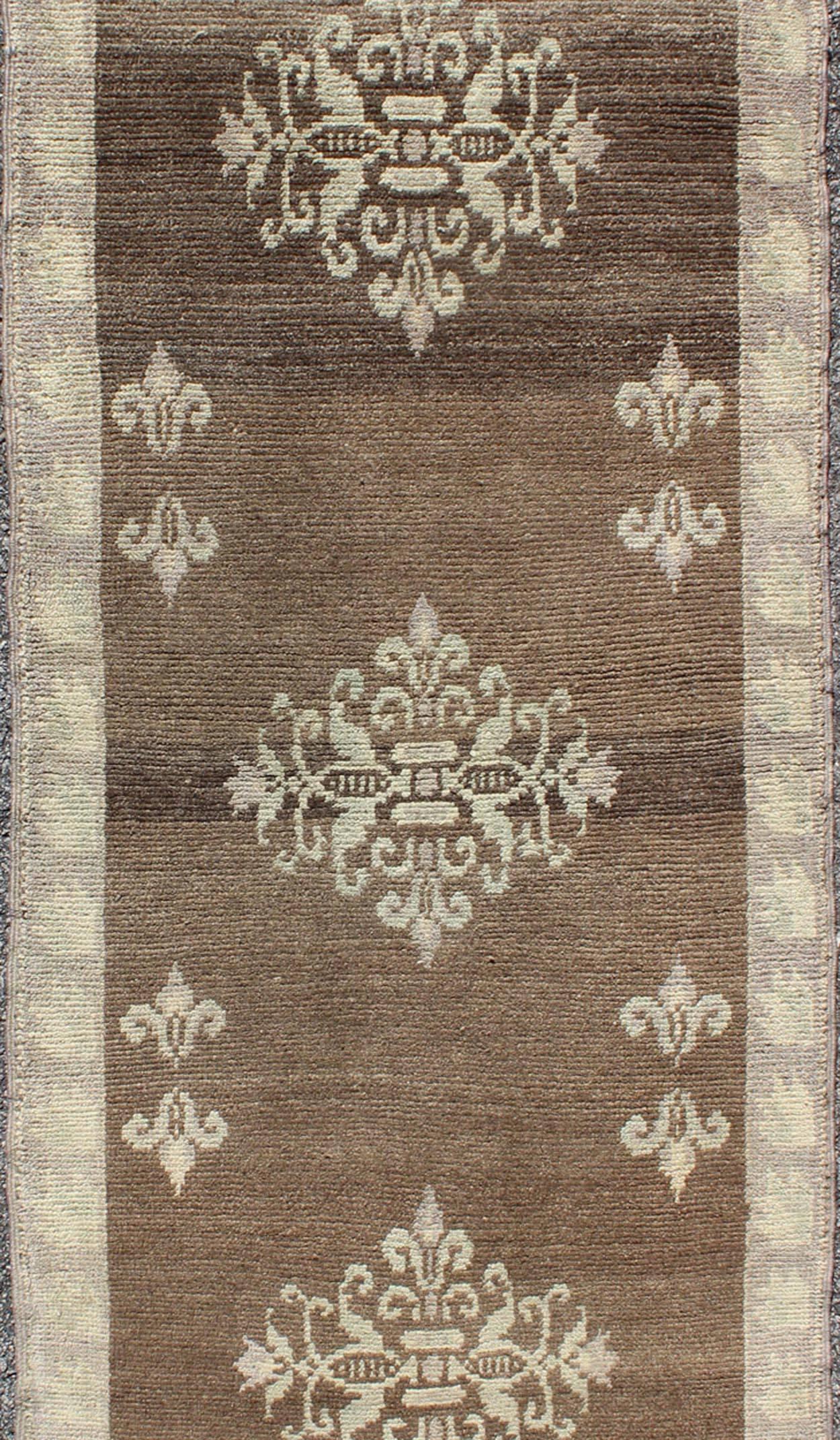 Brown Midcentury Turkish Tulu Runner with Ivory Blossoming Medallions In Excellent Condition In Atlanta, GA