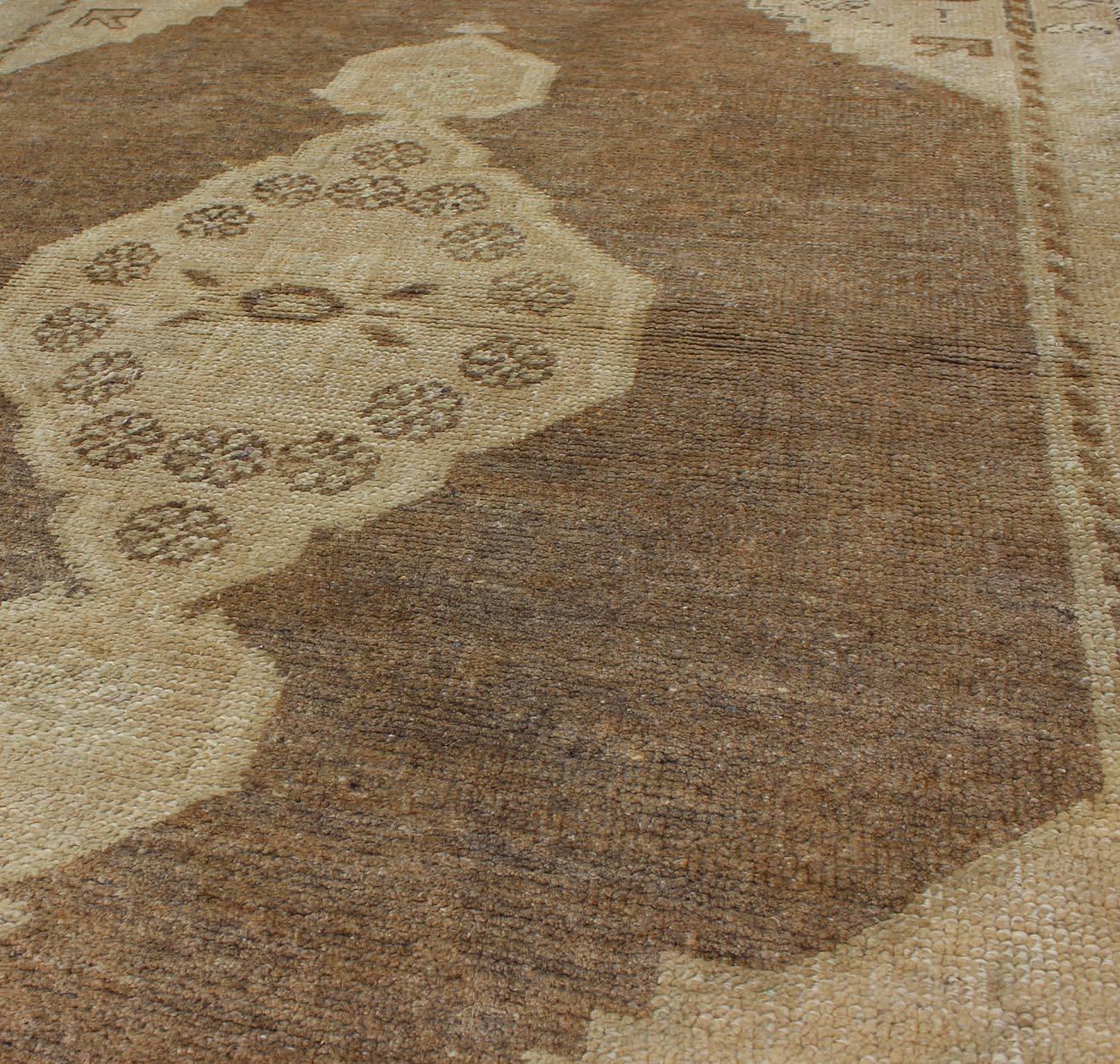 Mid-20th Century Midcentury Turkish Oushak Rug with Medallion and Cornices in Brown and Taupe
