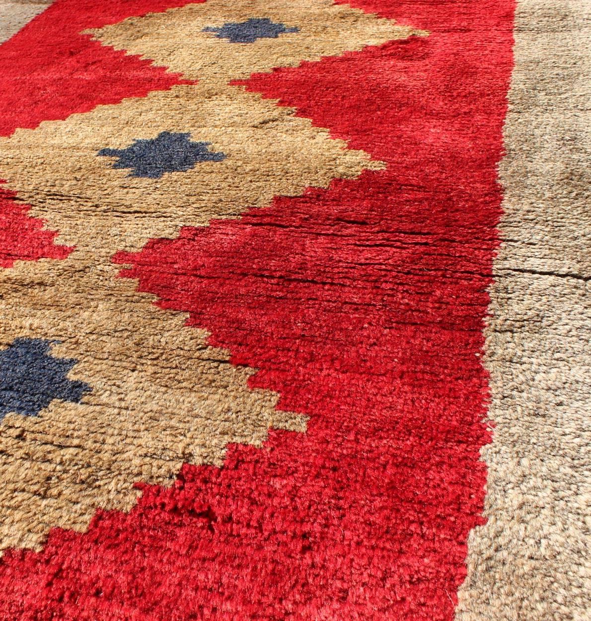 Mid-20th Century Midcentury Turkish Tulu Rug with Diamond Design in Bright Red and Tan Colors For Sale
