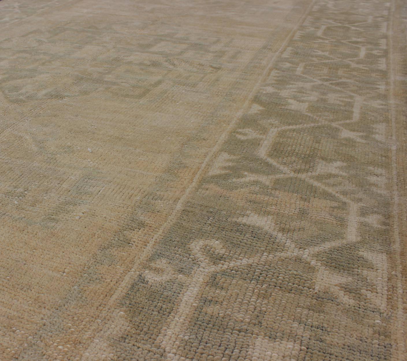 Mid-20th Century Medallion Vintage Turkish Oushak Rug in Taupe, Green and Sand Colors For Sale