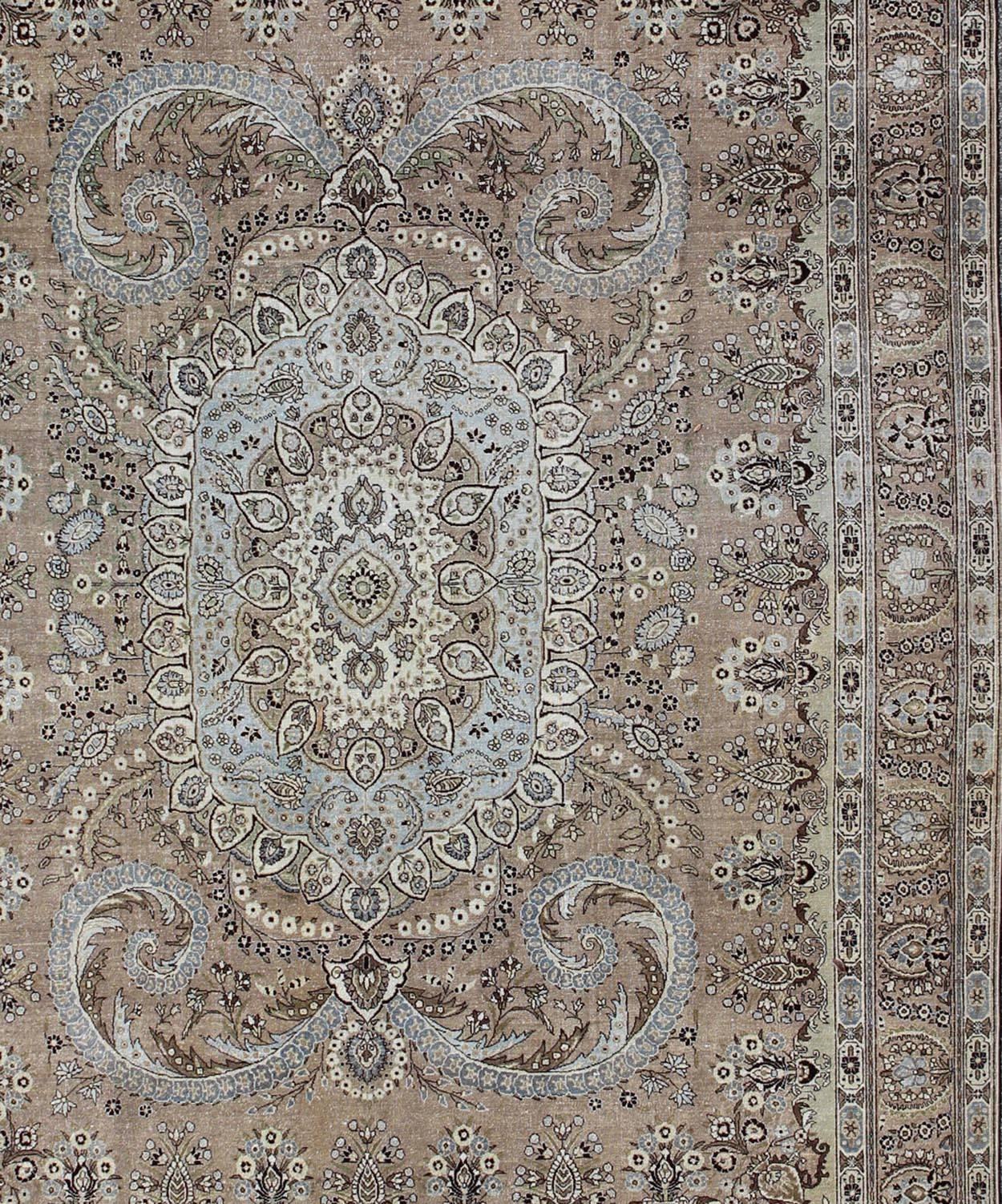Hand-Knotted Vintage Persian Bakhtiari Rug with Stretched Medallion in Taupe, Gray and Brown For Sale