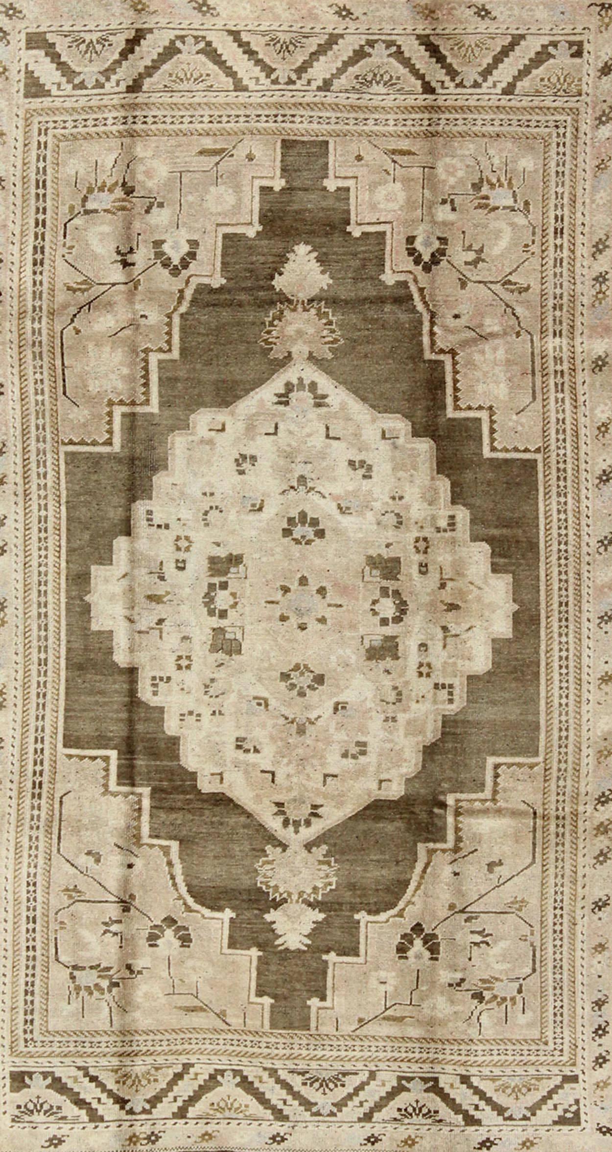 earth toned rugs