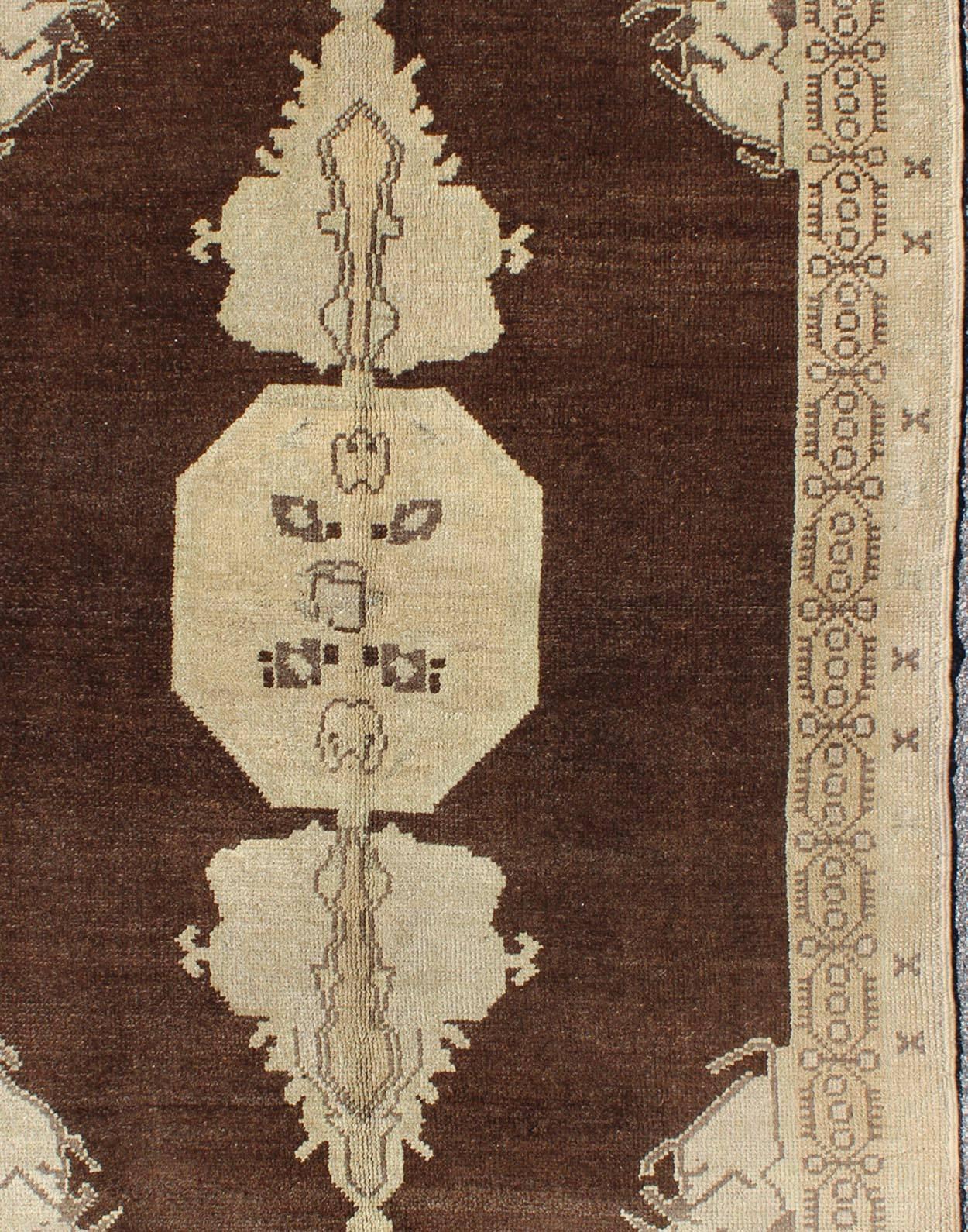 Turkish  Brown and  Natural tone medallion design Oushak vintage rug from Turkey For Sale