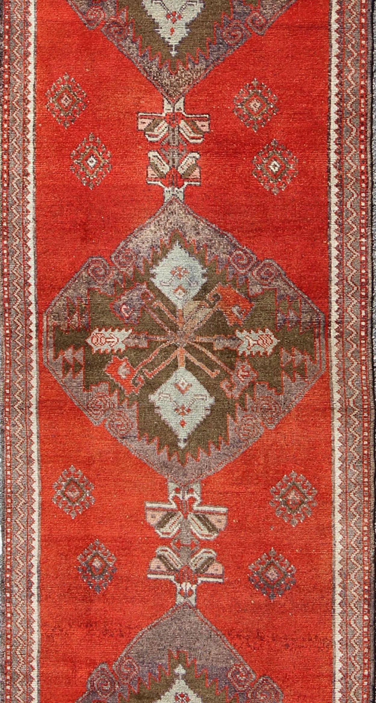 Red and Brown Vintage Turkish Oushak Runner with Three Medallion Design In Good Condition For Sale In Atlanta, GA