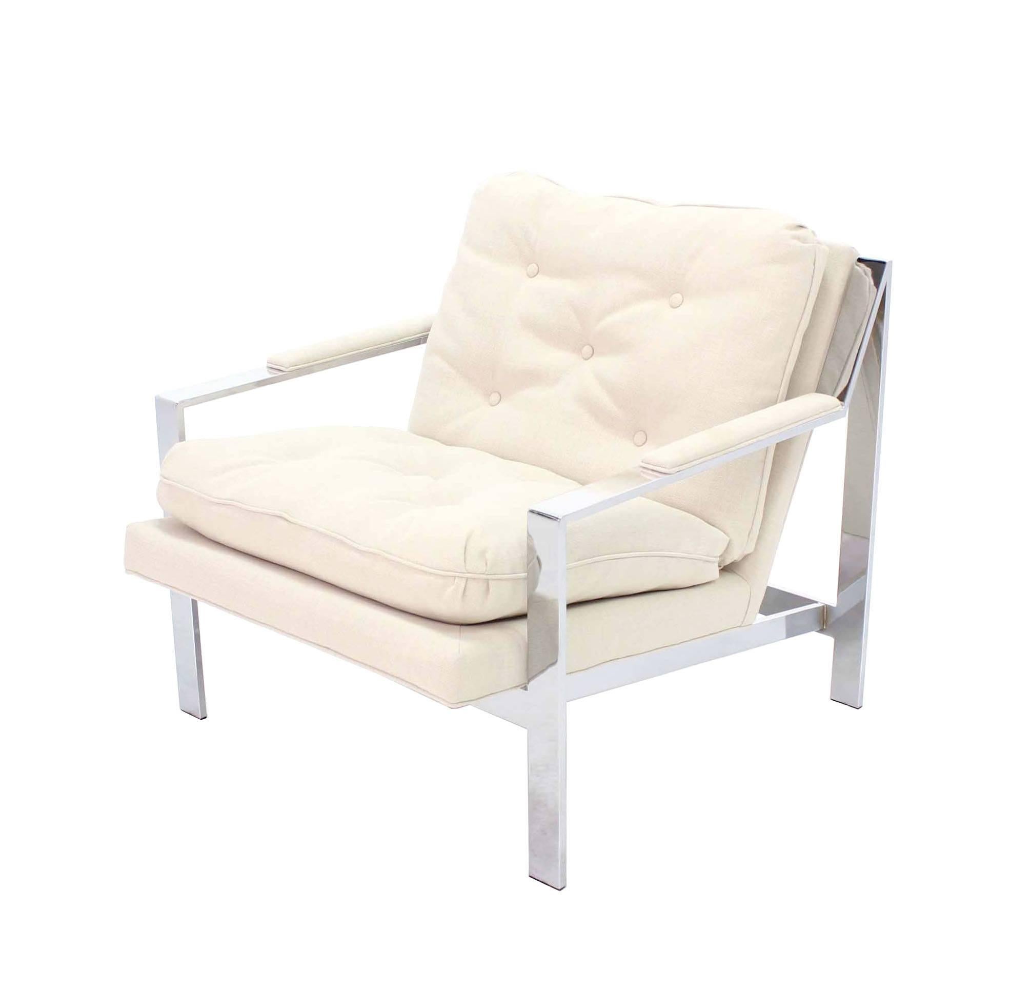 Cy Mann New Upholstery Lounge Chair (en anglais) en vente