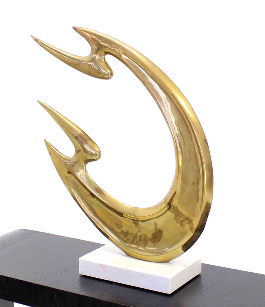 Very nice Mid-Century Modern large polished brass or bronze abstract sculpture. Measures: 28" high. 