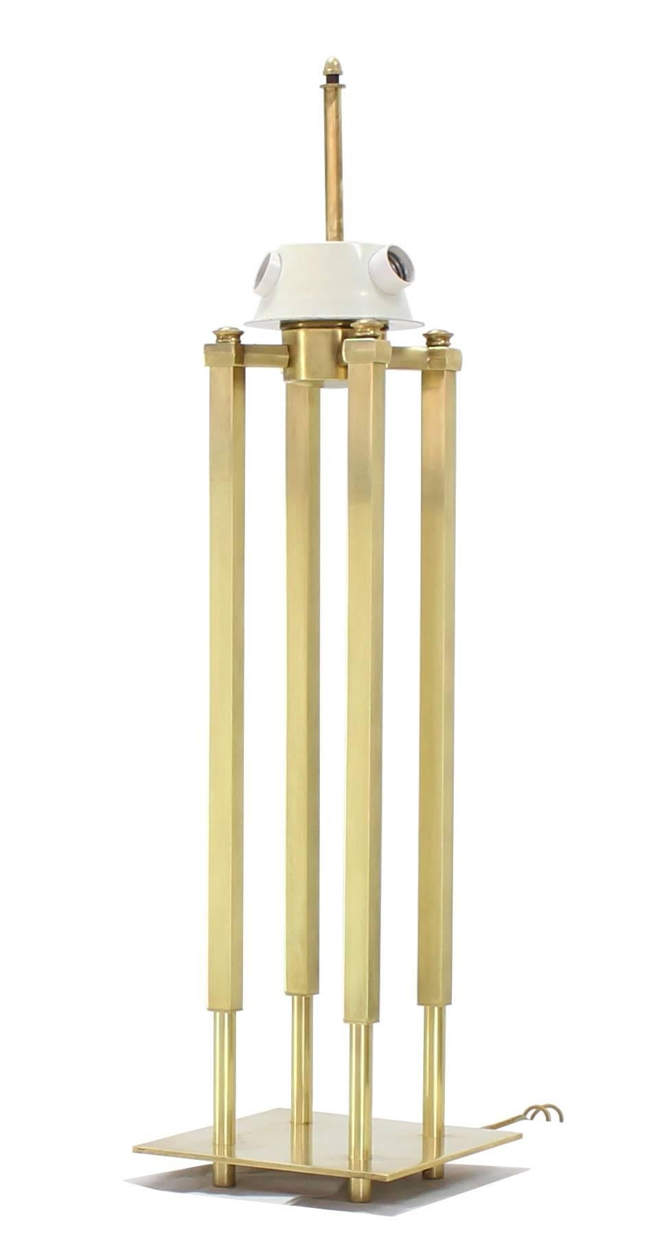 Very nice Mid-Century Modern solid brass Stiffel table lamp.