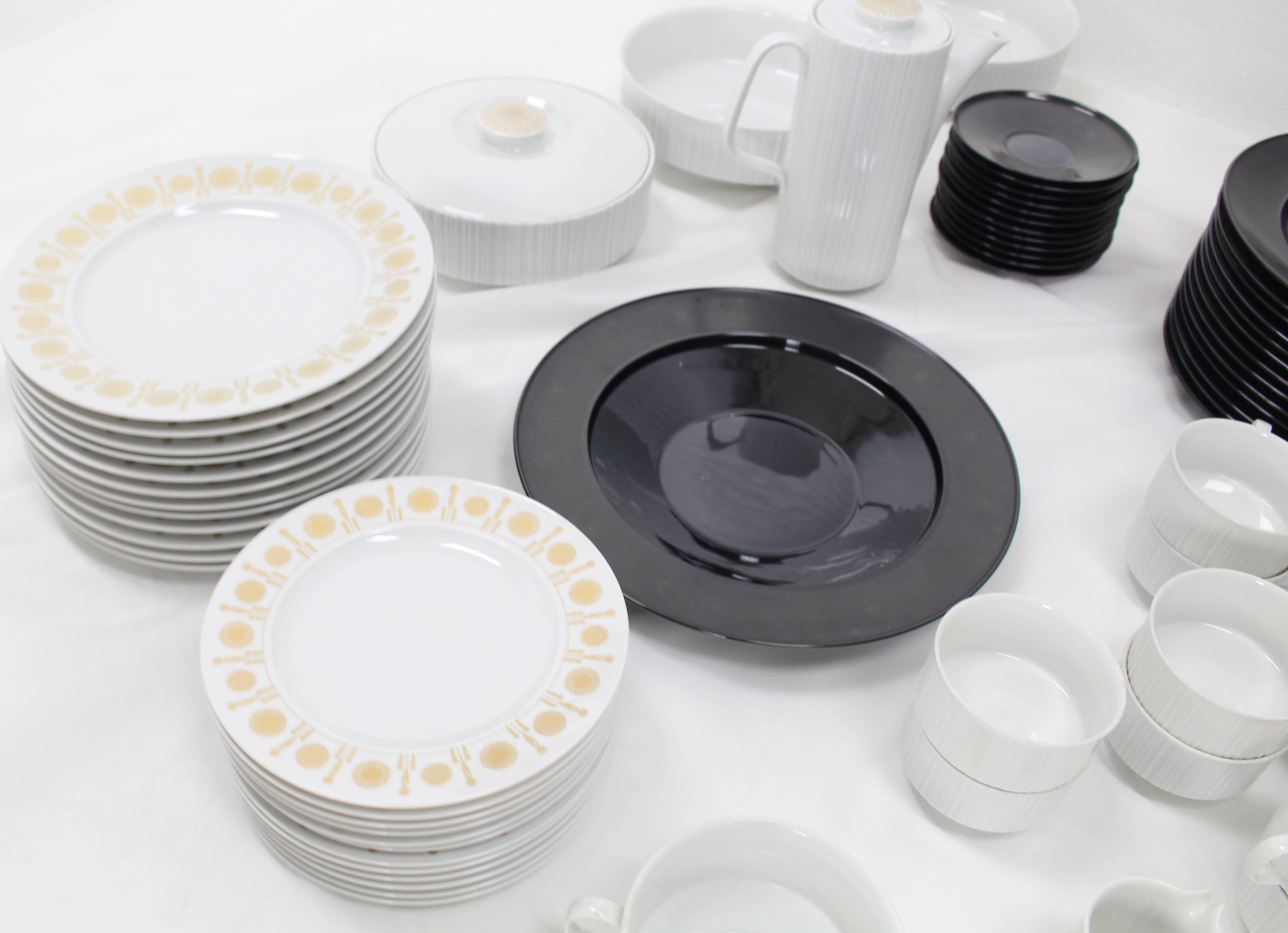 Mid-Century Modern Tapio Wirkkala for Rosenthal Dinner Coffee 80 Pieces Set Plates Noire Porcelain