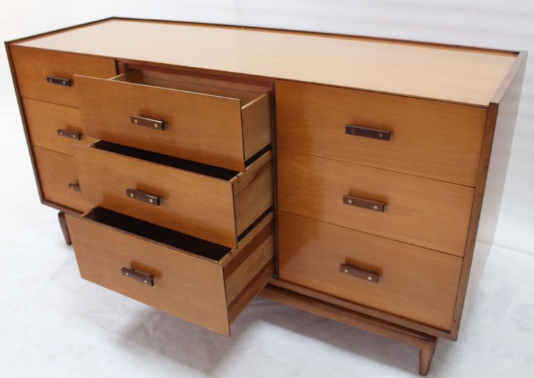 Nine Drawers Two Tone Finish Dresser For At 1stdibs American Nine Drawers Two Tone Finish Dresser For