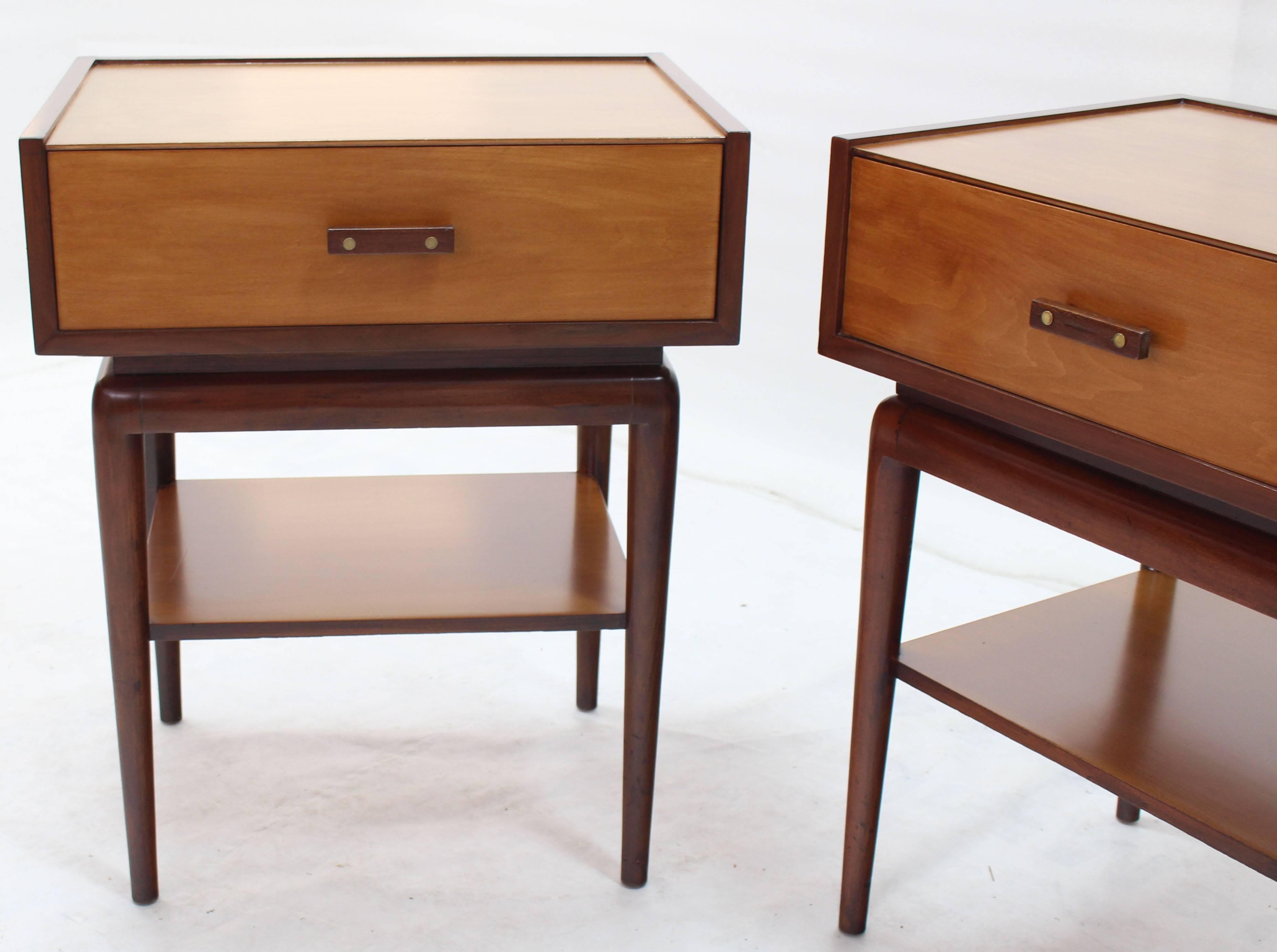 20th Century Pair of Two-Tone One Drawer Nightstands on Tall Tapered Legs