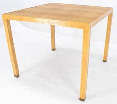 Tavolo da gioco quadrato in pelle di serpente di coccodrillo finto alligatore Piedi d'ottone