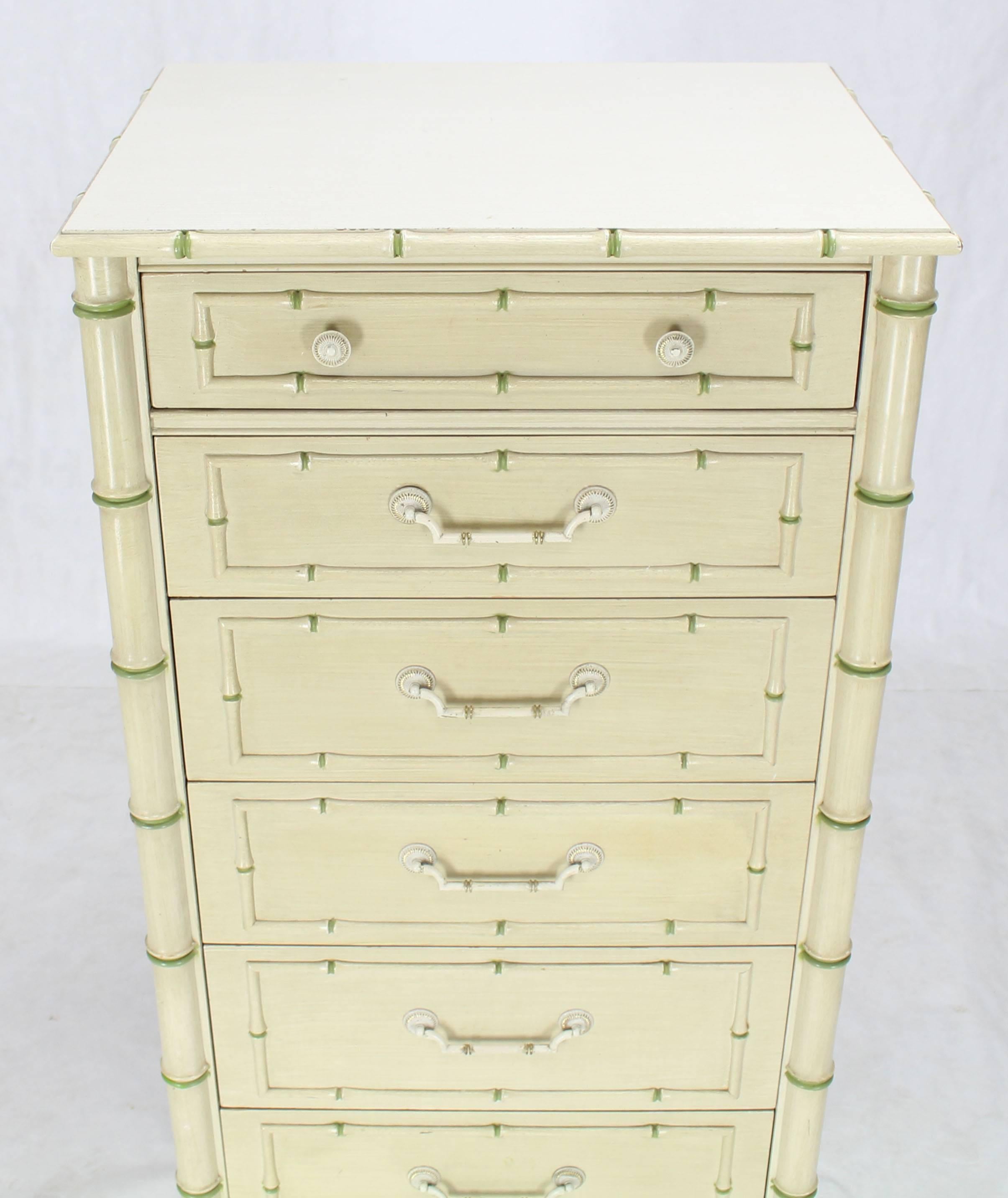 Off white and green seven drawers 60