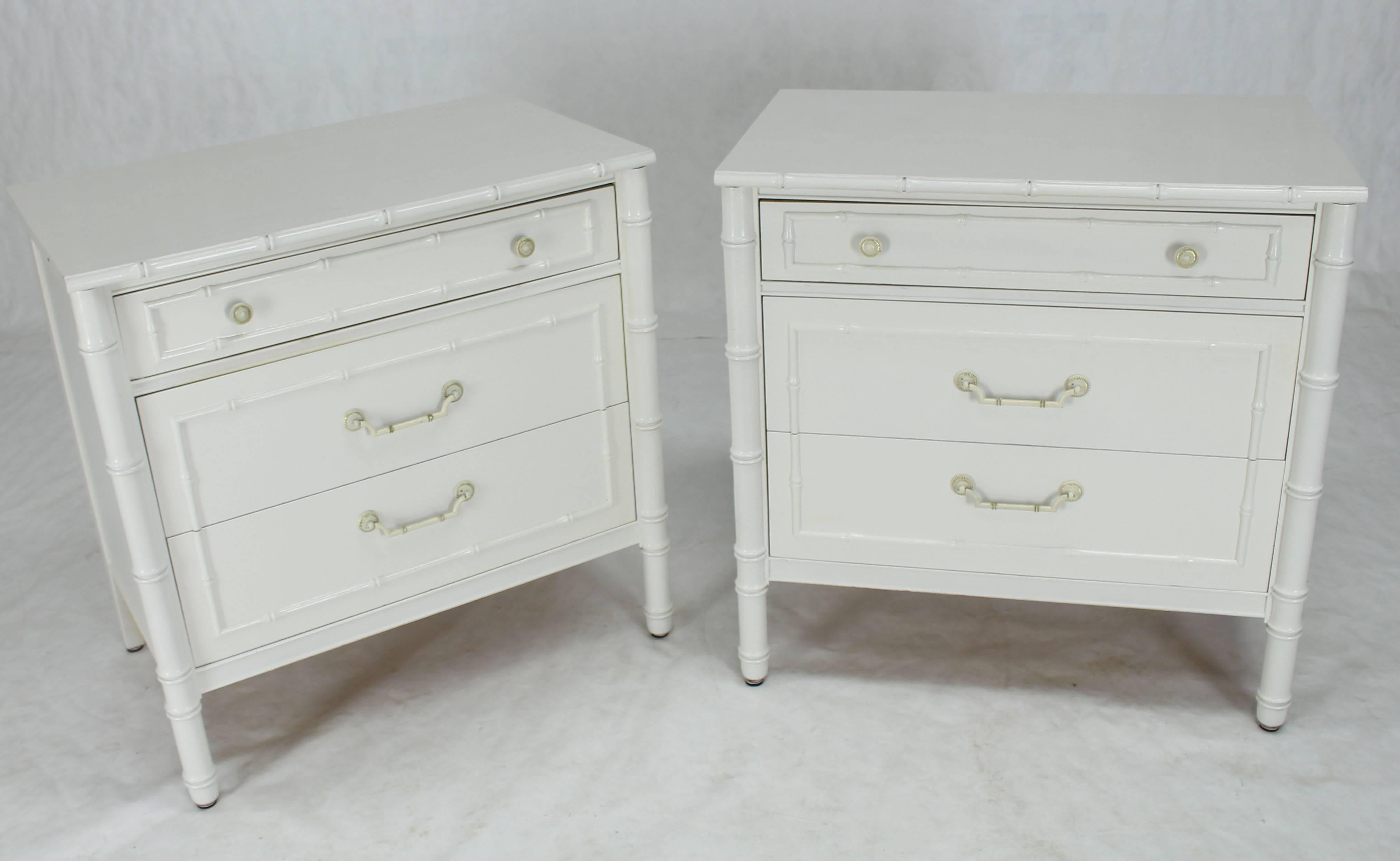 Mid-Century Modern Pair of White Lacquer Faux Bamboo Large Nightstands Three-Drawer Bachelor Chests For Sale