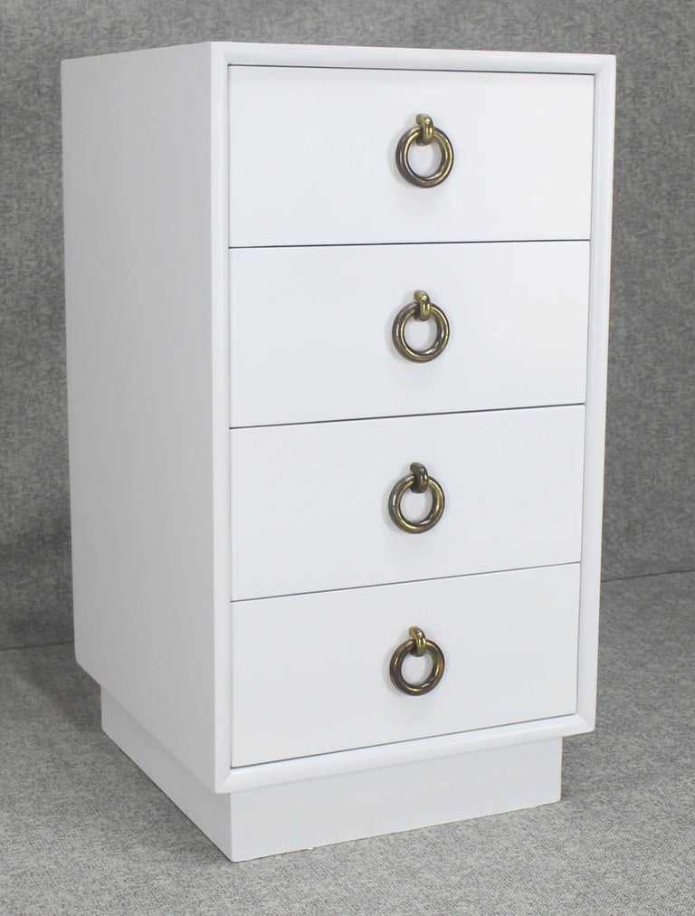 American White Lacquer Mid-Century Modern Four-Drawer Cabinet Tall Nightstand End Table For Sale