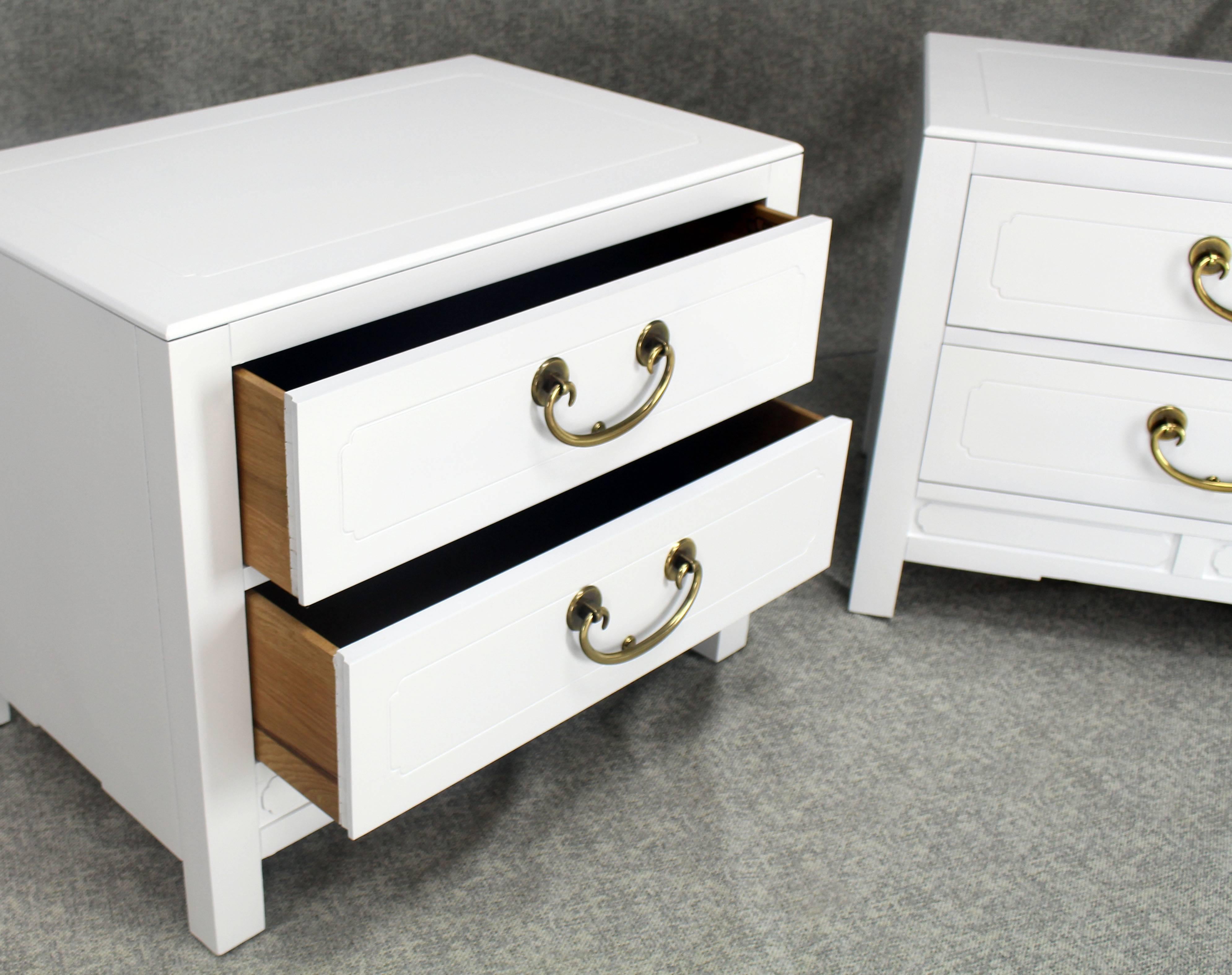 Pair of White Lacquer Brass Hardware Two-Drawer Cabinets or End Tables For Sale 1