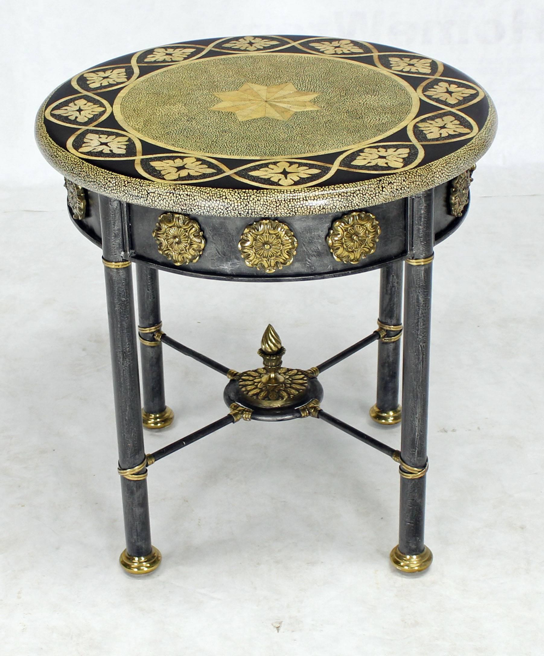 Philippine Round Faux Egg Shell Decorated Bronze Ormolu Decorated Round Gueridon Table For Sale