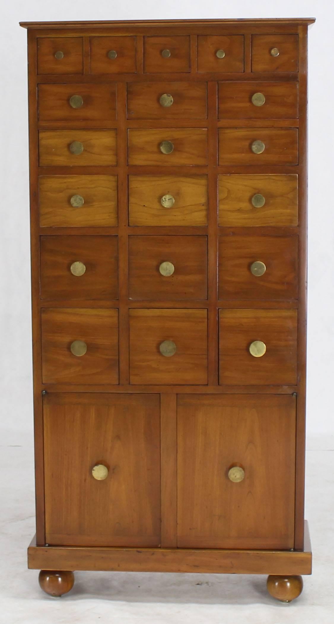 20 drawer chest