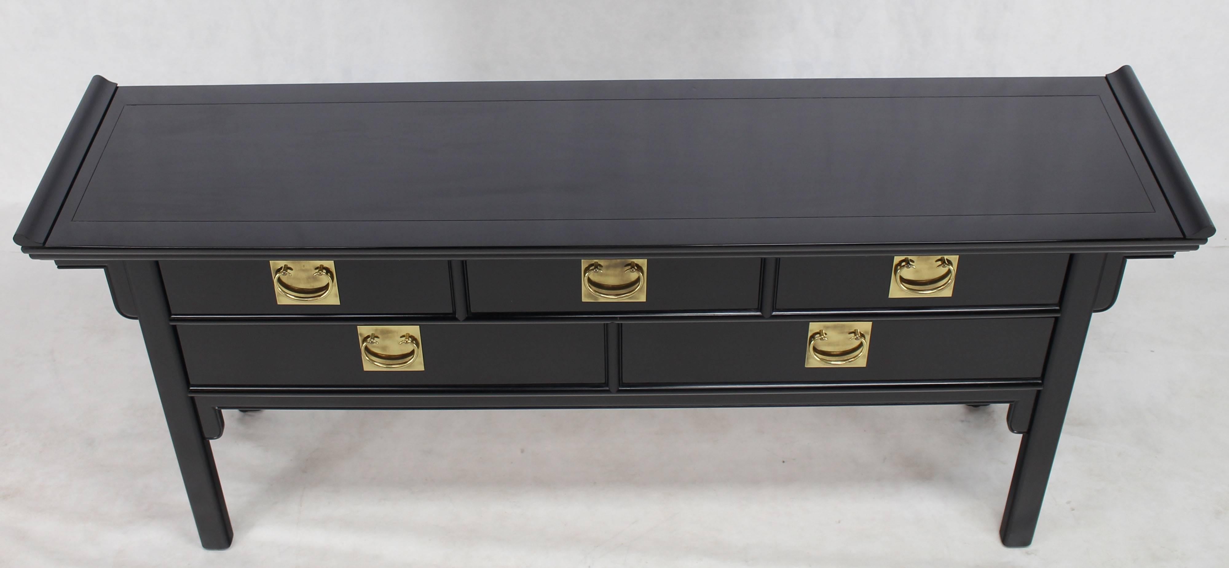 Lacquered Oriental Mid-Century Modern Ebonized Black Lacquer Sideboard or Credenza