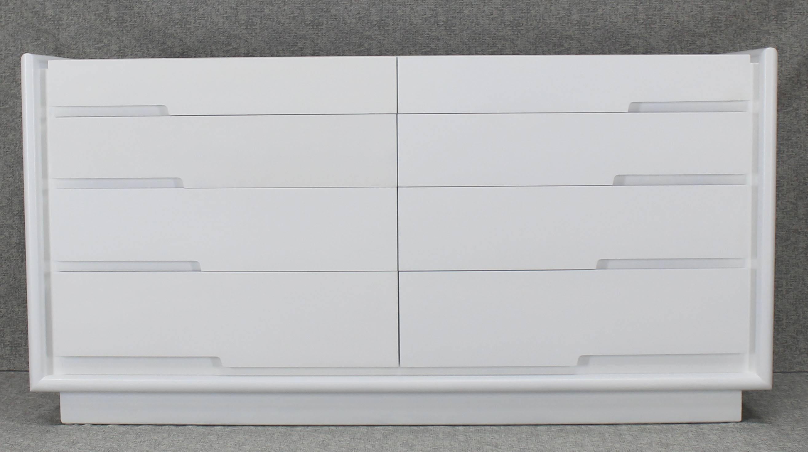 Made in Sweden Edmond Spence design white lacquer double dresser.