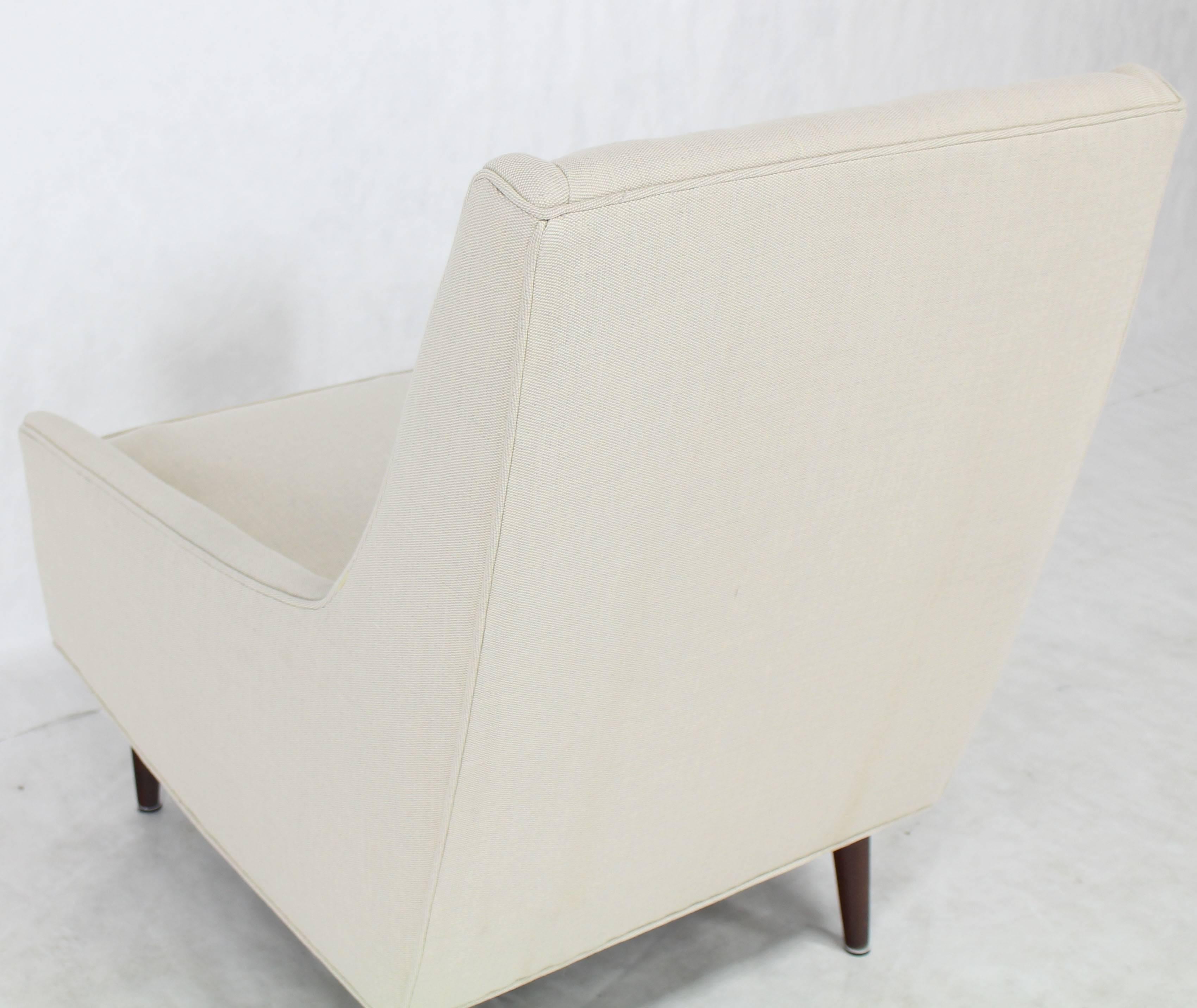 New Upholstery Mid-Century Modern Lounge Chair For Sale 1