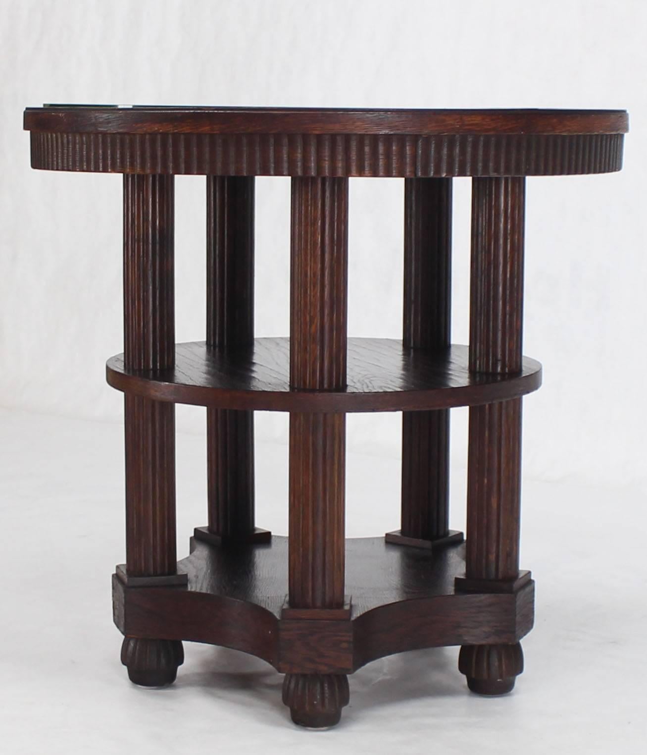 20th Century Fluted Legs Round Center Pedestal Gueridon Table Art Deco Arts and Crafts Oak  For Sale