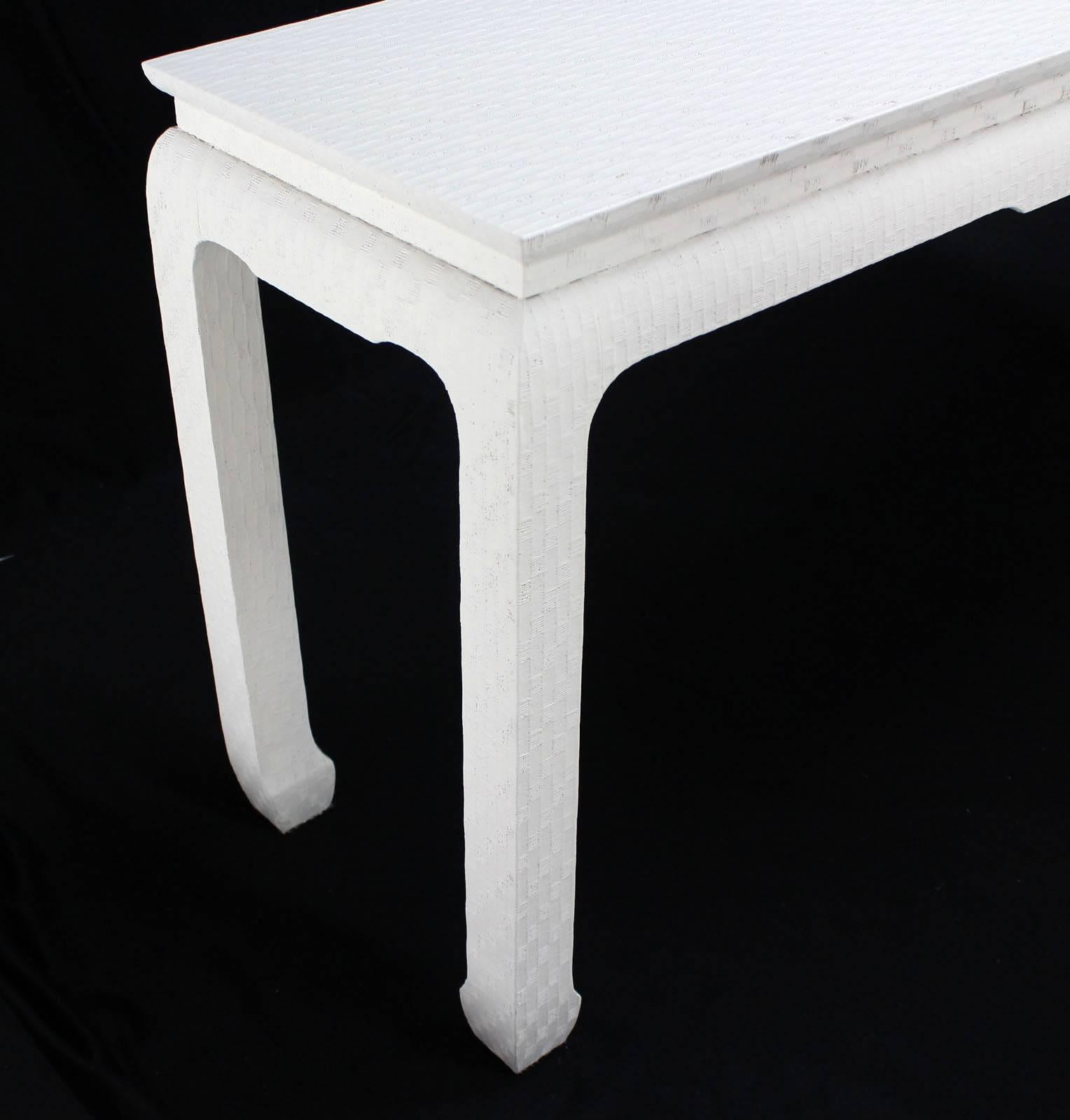 Grass Cloth Raffia Covered White Lacquer Console Sofa Table by Baker In Excellent Condition In Rockaway, NJ