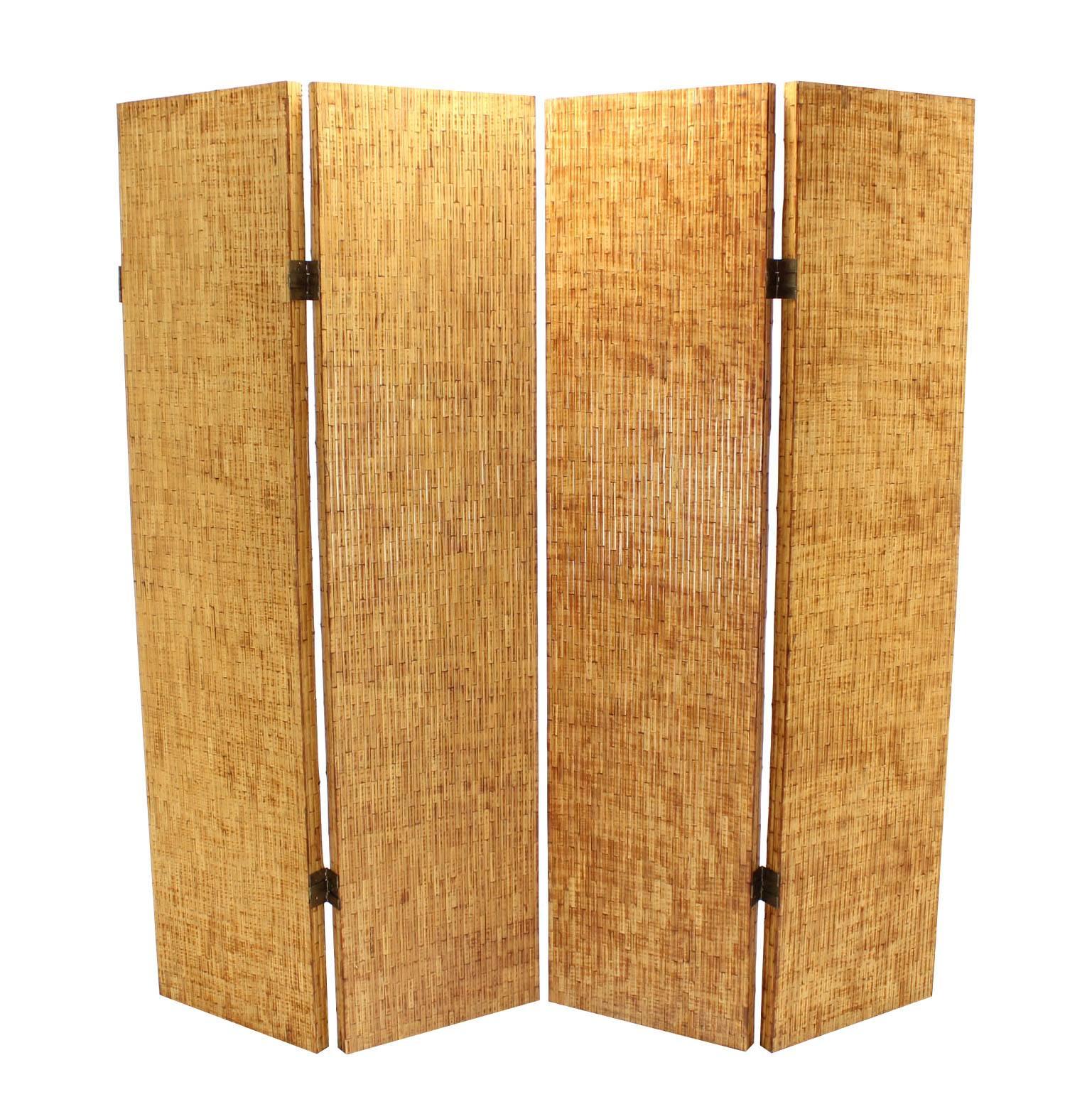 Very nice one of a kind outstanding design and craftsmanship burnt bamboo room divider screen. Made by Vivai del Sud, Italy, circa 1970s. One side is mirrored. All in very good condition, missing one hinge in the middle.