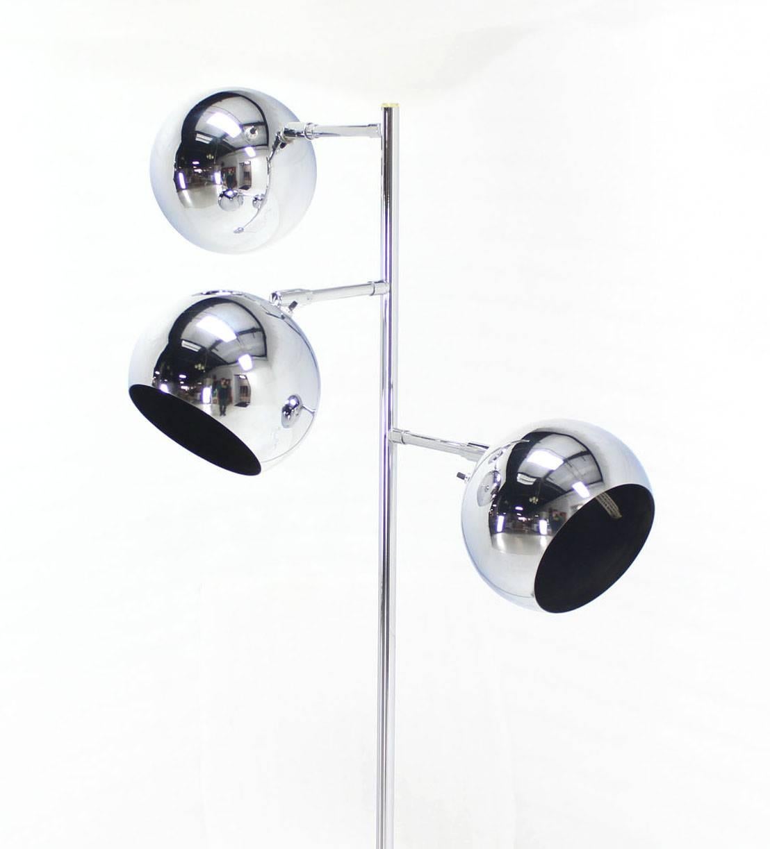 Polished Koch Lowy Three Globe Shades Chrome Floor Lamp Adjustable Light Fixture.