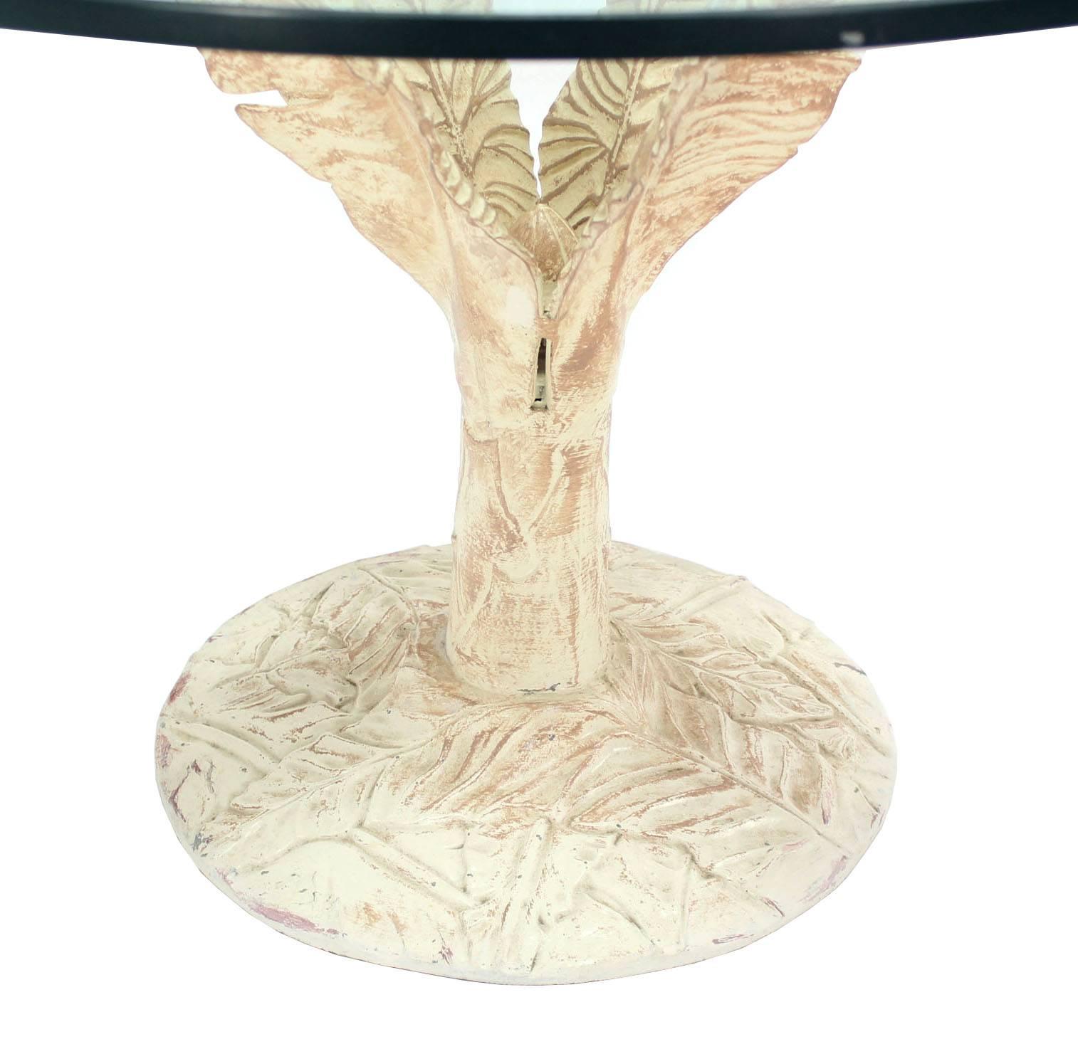 American Painted Cast Aluminum Banana Leaf Base Center Table 3/4 Inch Thick Round Glass For Sale