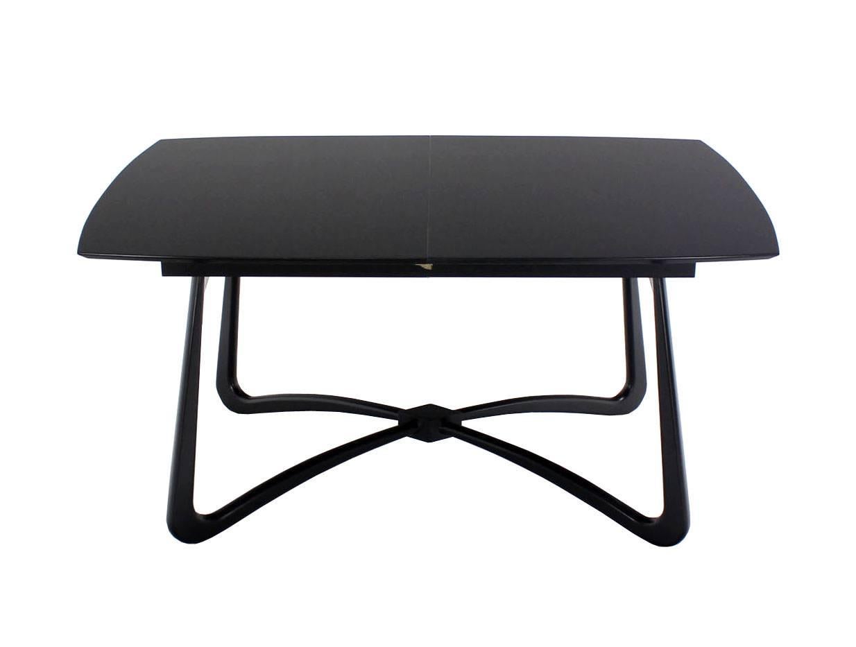 20th Century Black Lacquer Mid-Century Modern X-Base Dining Table with Two Leaves For Sale