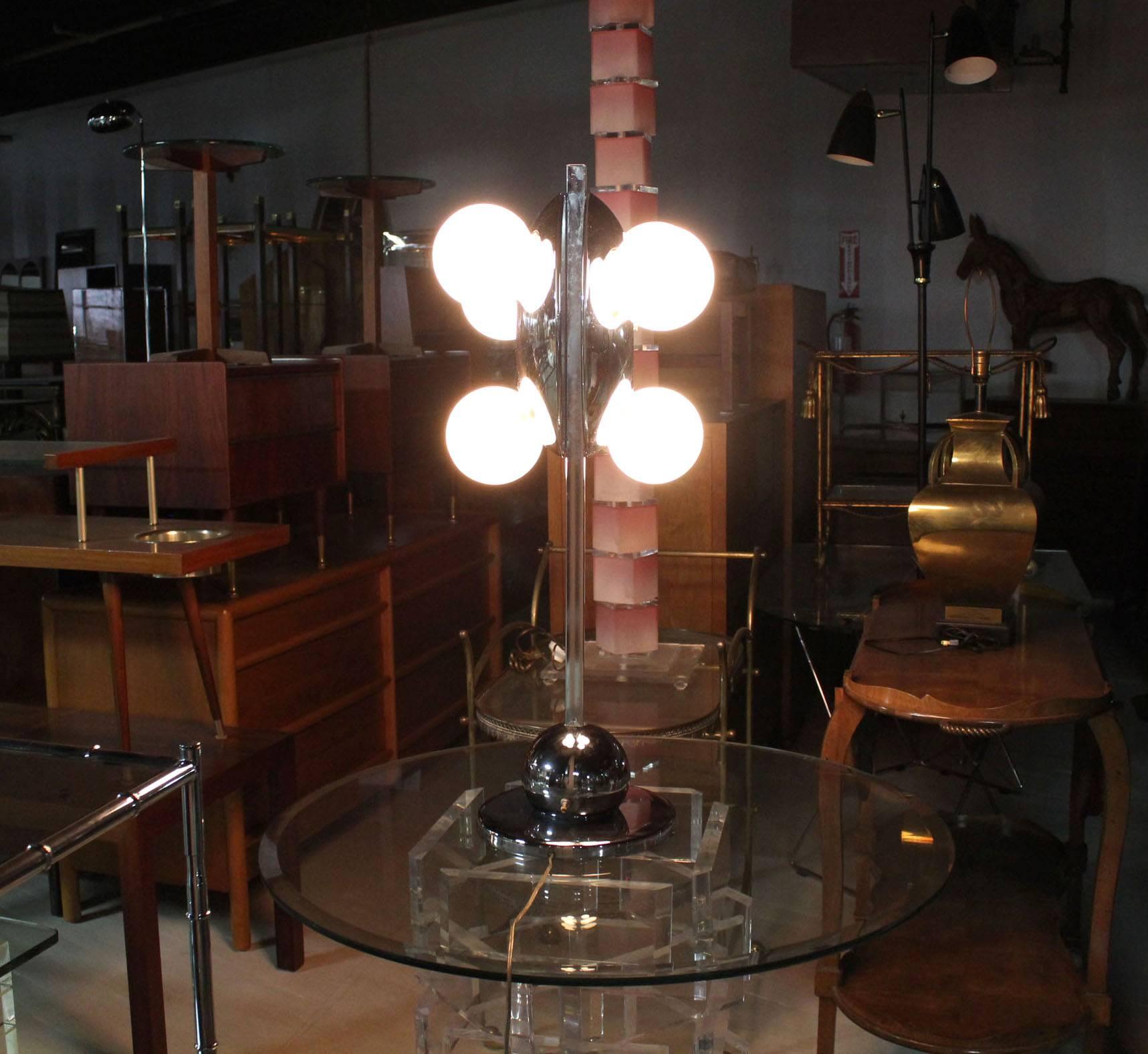 American Unusual Six Globe Chrome Disc Mid Century Modern Table Lamp Symmetrical  For Sale