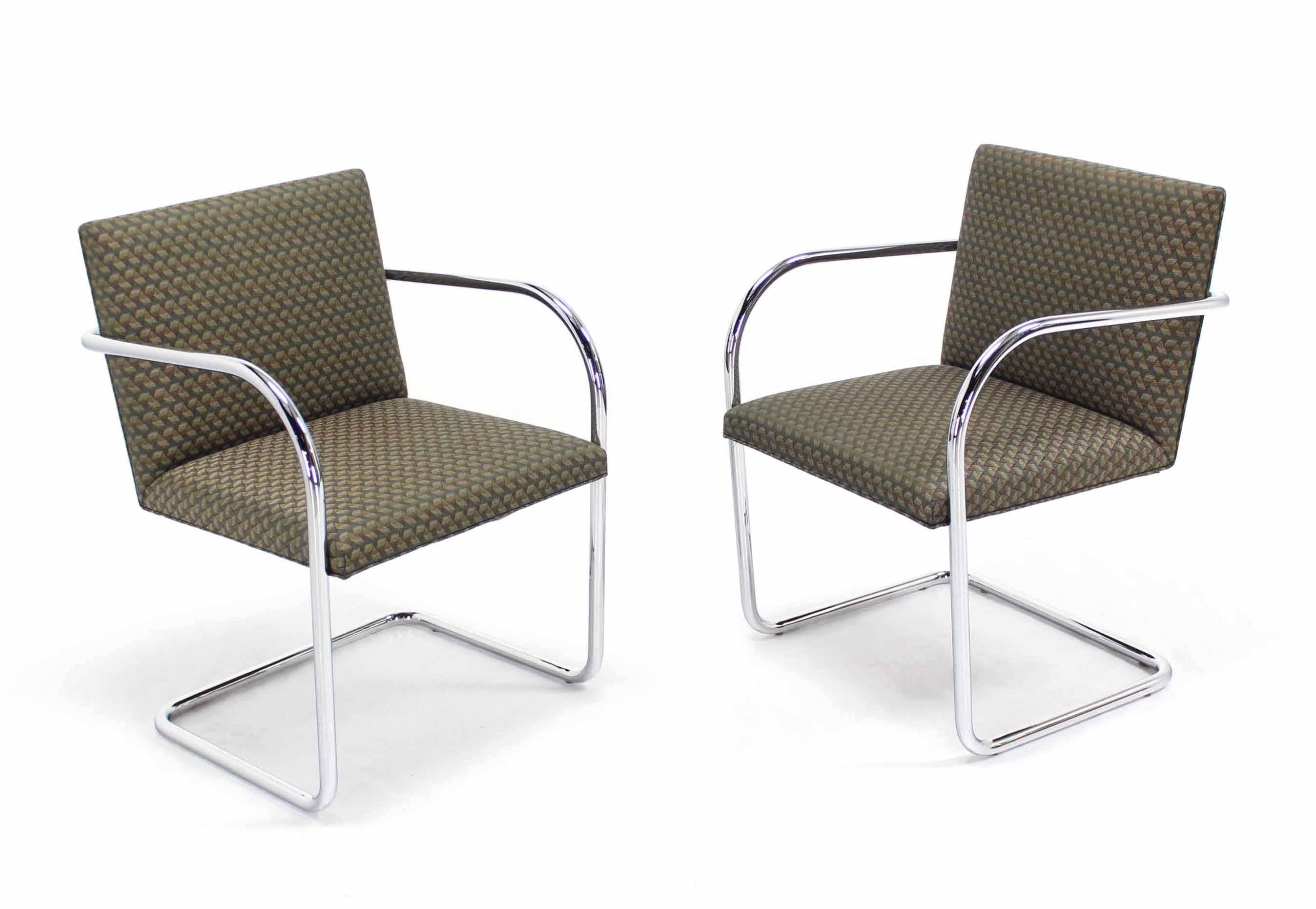 Américain Paire de plats de salle à manger de bureau d'appoint Mies Brno  Fauteuils pour Knoll en vente