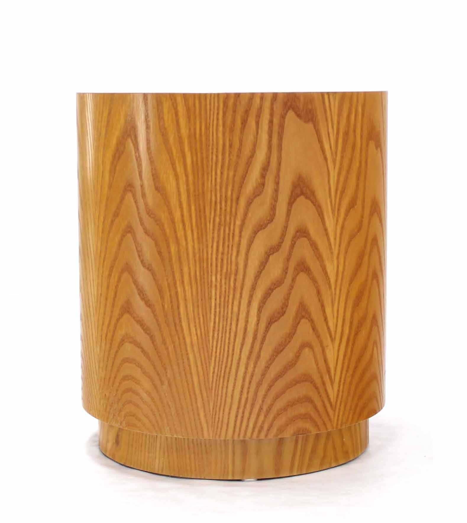 Mid-Century Modern cylinder side table small pedestal. Beautiful wood grain.