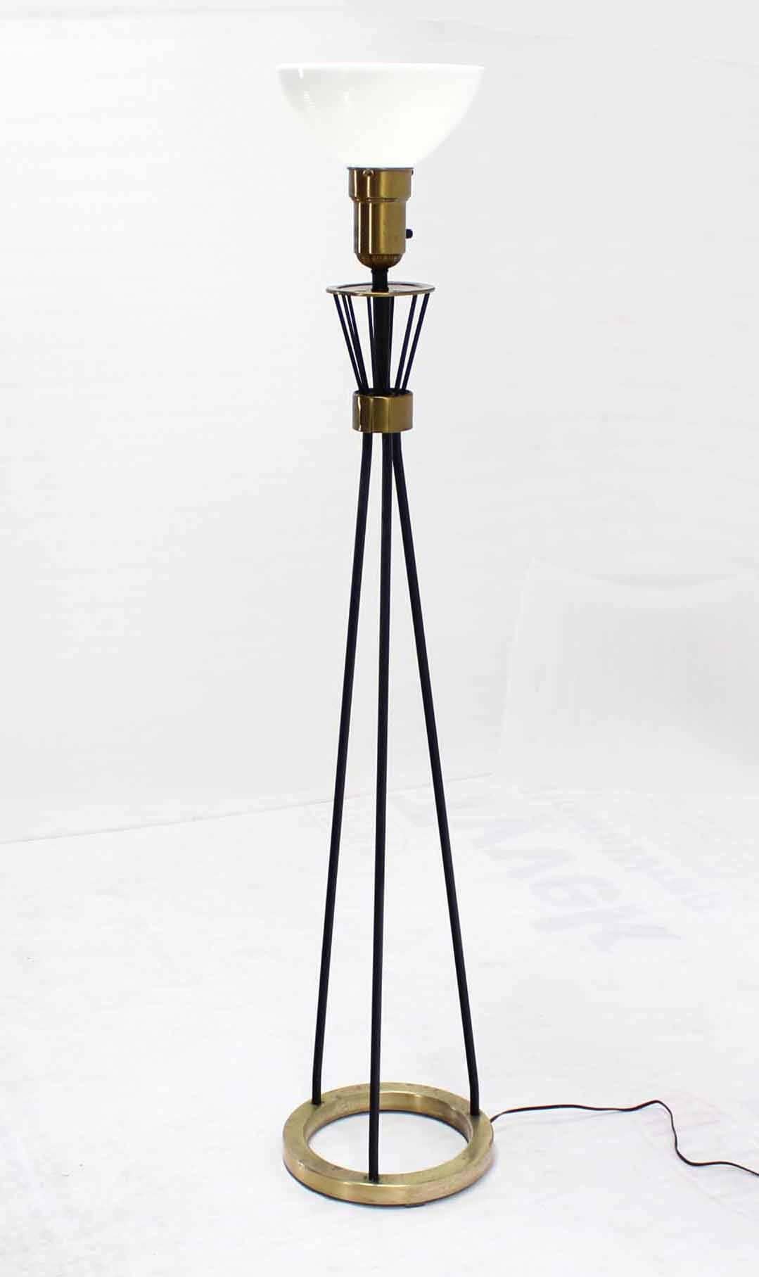 Mid-Century Modern Round Brass Base Iron Spokes Midcentury Floor Lamp For Sale