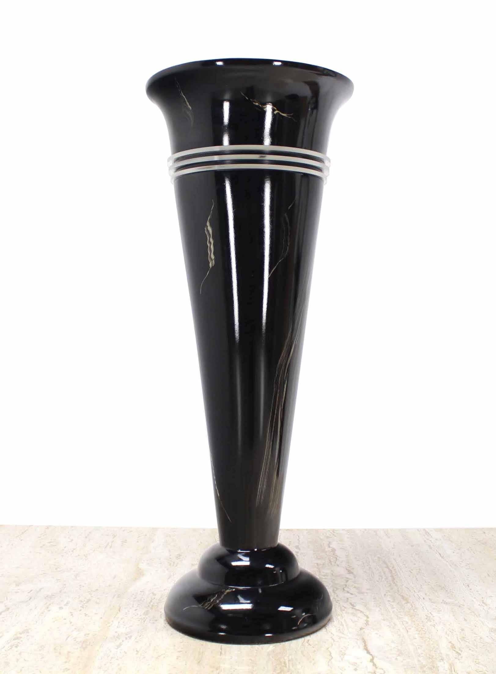 Bakelite Pair of Tall Urn Shape Lamps For Sale