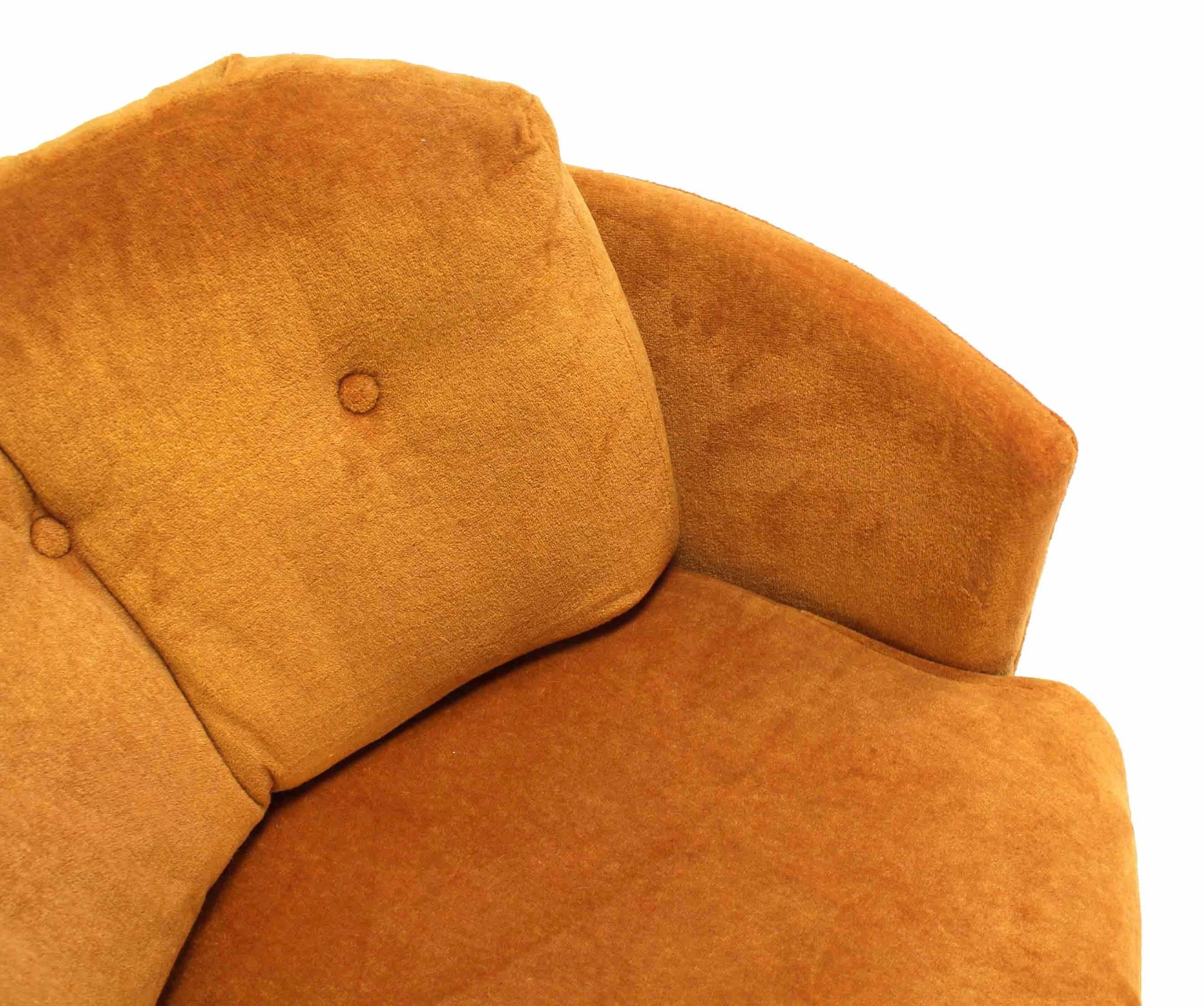 American Mid-Century Modern Round Barrel Back Swivel Lounge Chair