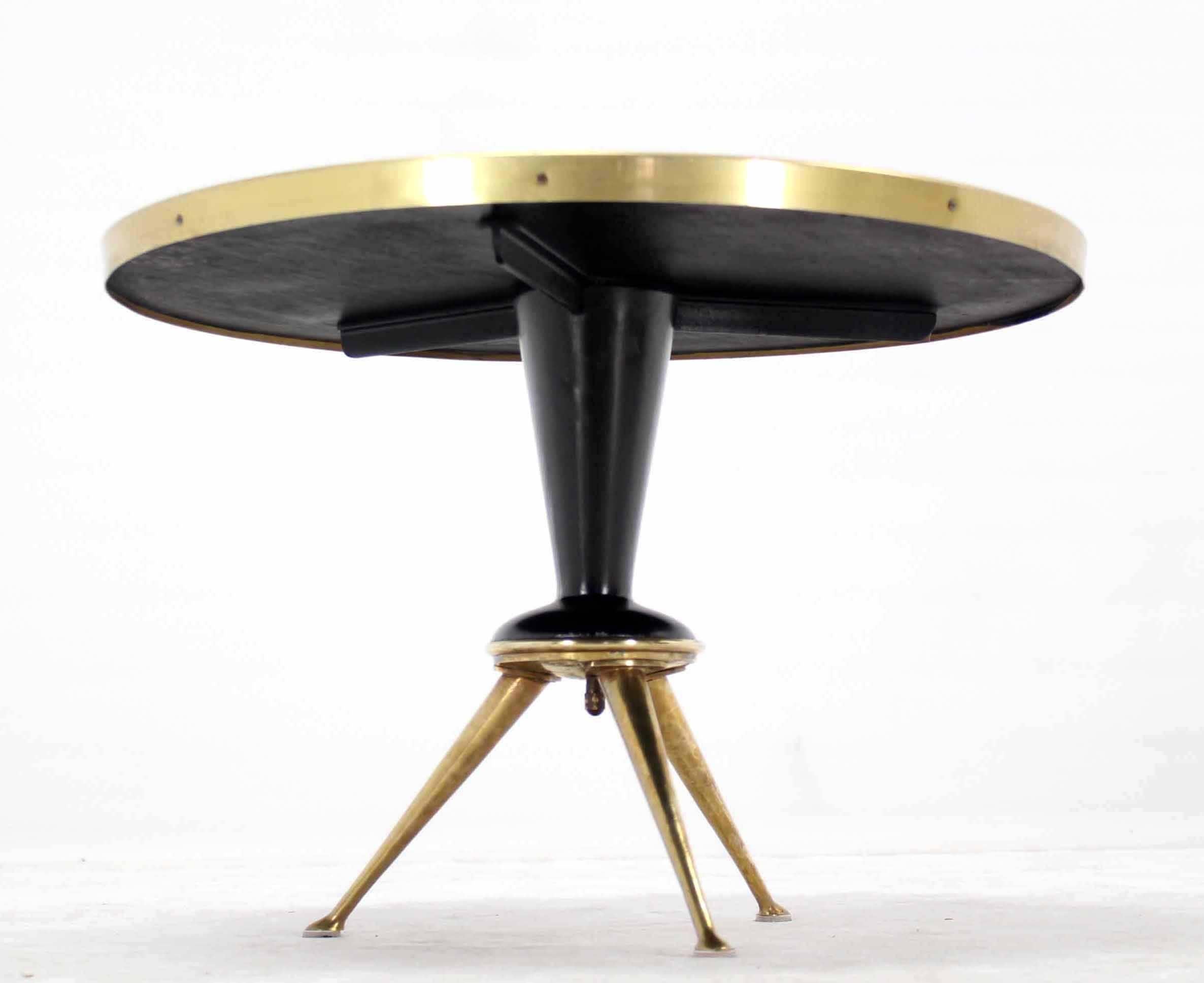 Italian Mid Century Modern Brass Tripod Base Round Occasional Table In Excellent Condition In Rockaway, NJ