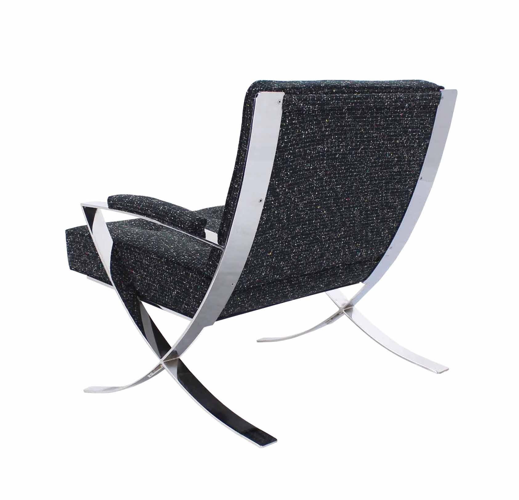 Scissor X-Base Chrome Lounge Chair with New Upholstery For Sale 3