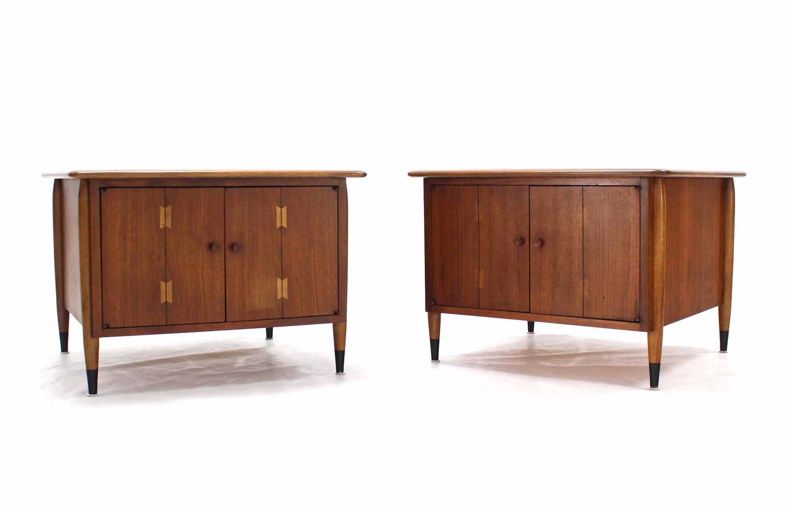 Mid-Century Modern Pair of Walnut End Tables Dovetail Top Designs