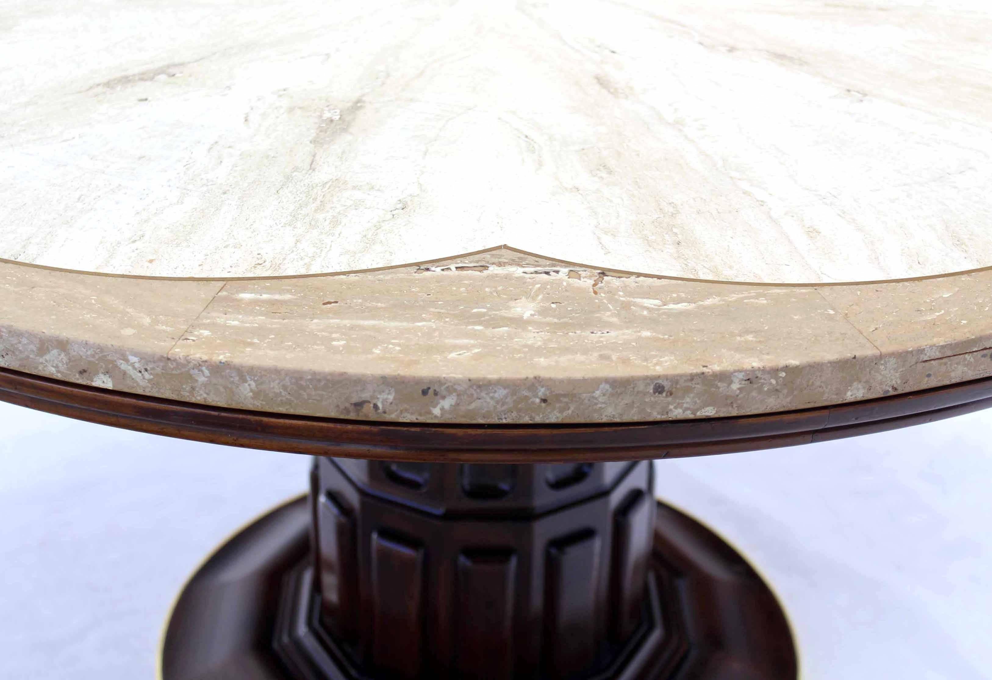 Messing Intarsien Marmor Dekorative Marmorplatte Rundes Spiel oder Center Tisch im Zustand „Hervorragend“ im Angebot in Rockaway, NJ