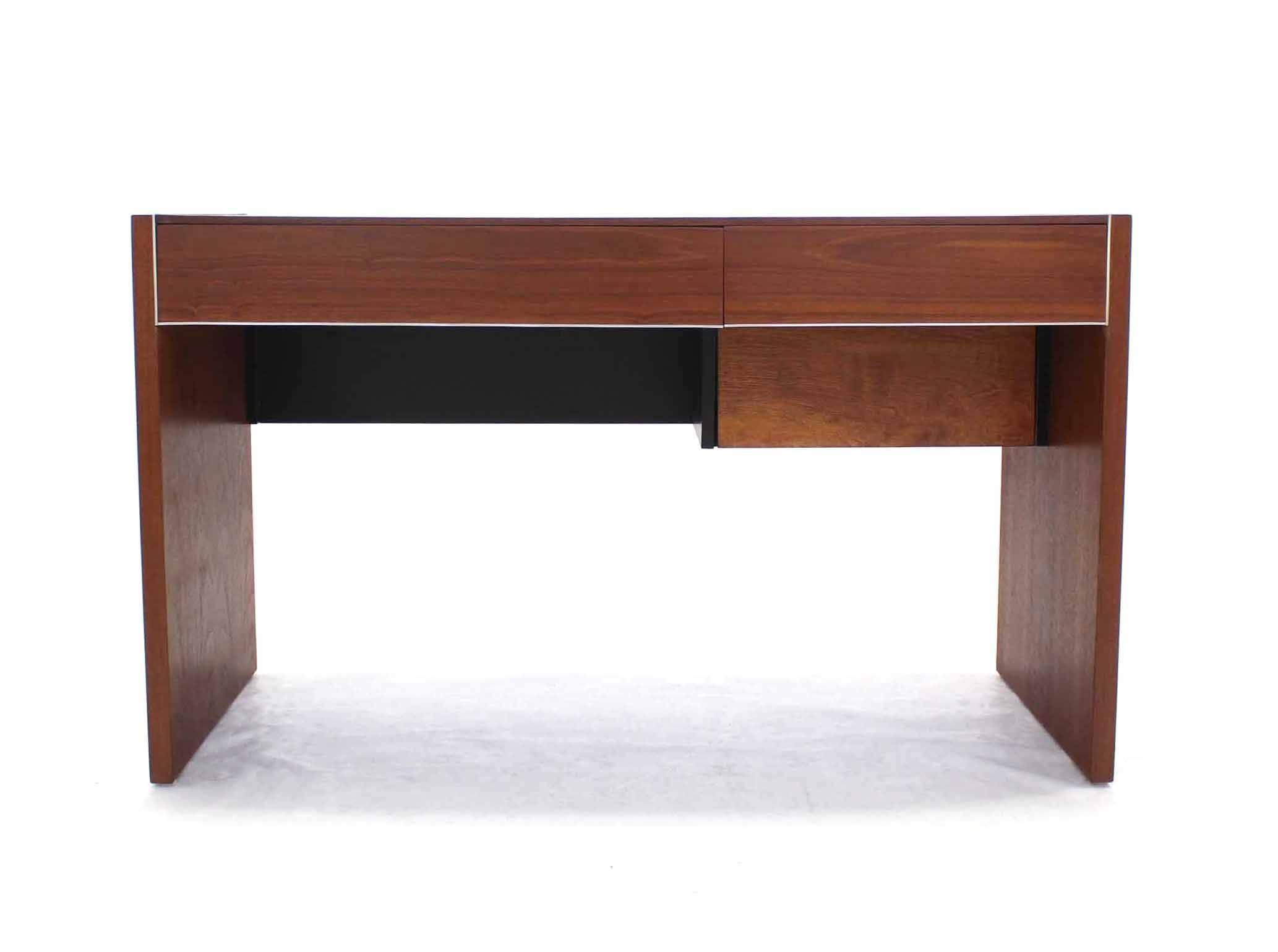 American Hidden File Drawer Glenn California Mid Century Modern Walnut Writing Table Desk For Sale